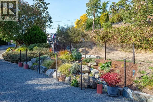 504 LANGVISTA DRIVE, Langford 4