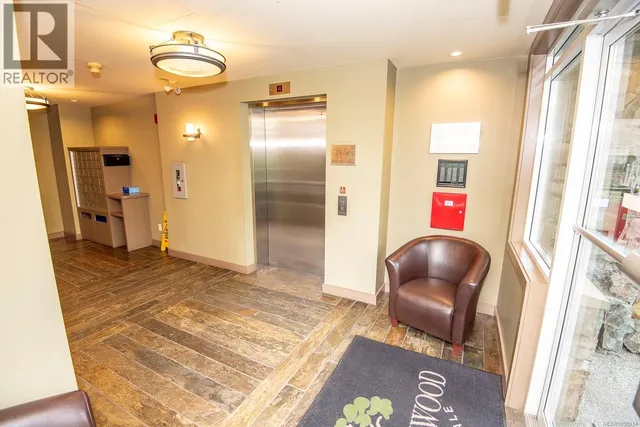 302D - 1115 CRAIGFLOWER ROAD, Esquimalt 3