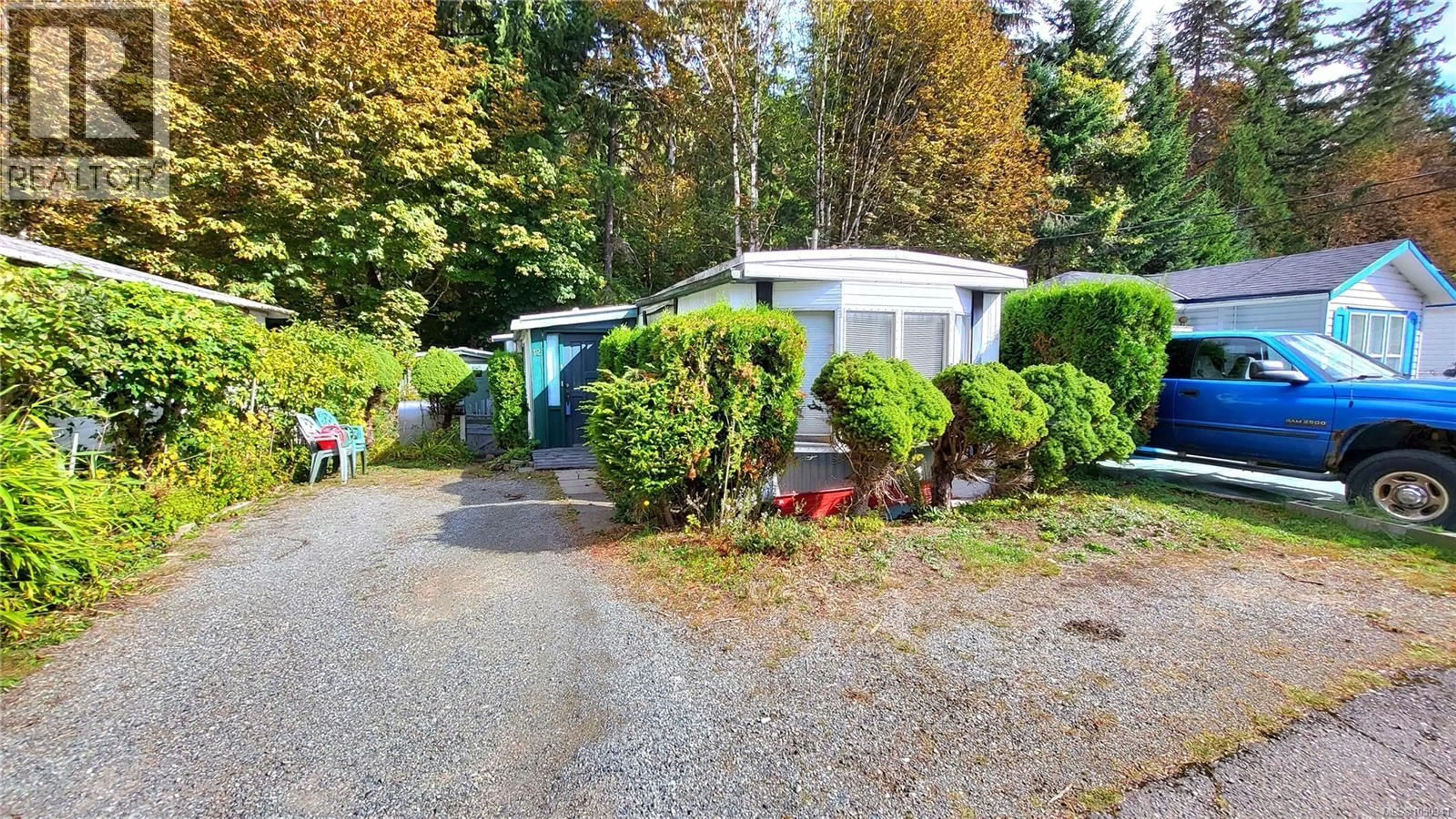 A pic from outside/outdoor area/front of a property/back of a property/a pic from drone, street for 12 - 1655 ALBERNI HIGHWAY, Port Alberni British Columbia V9Y8G8
