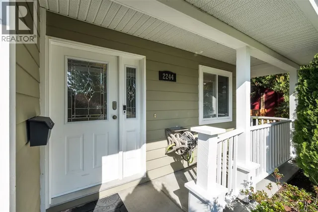 2244 MALAVIEW AVENUE, Sidney 5