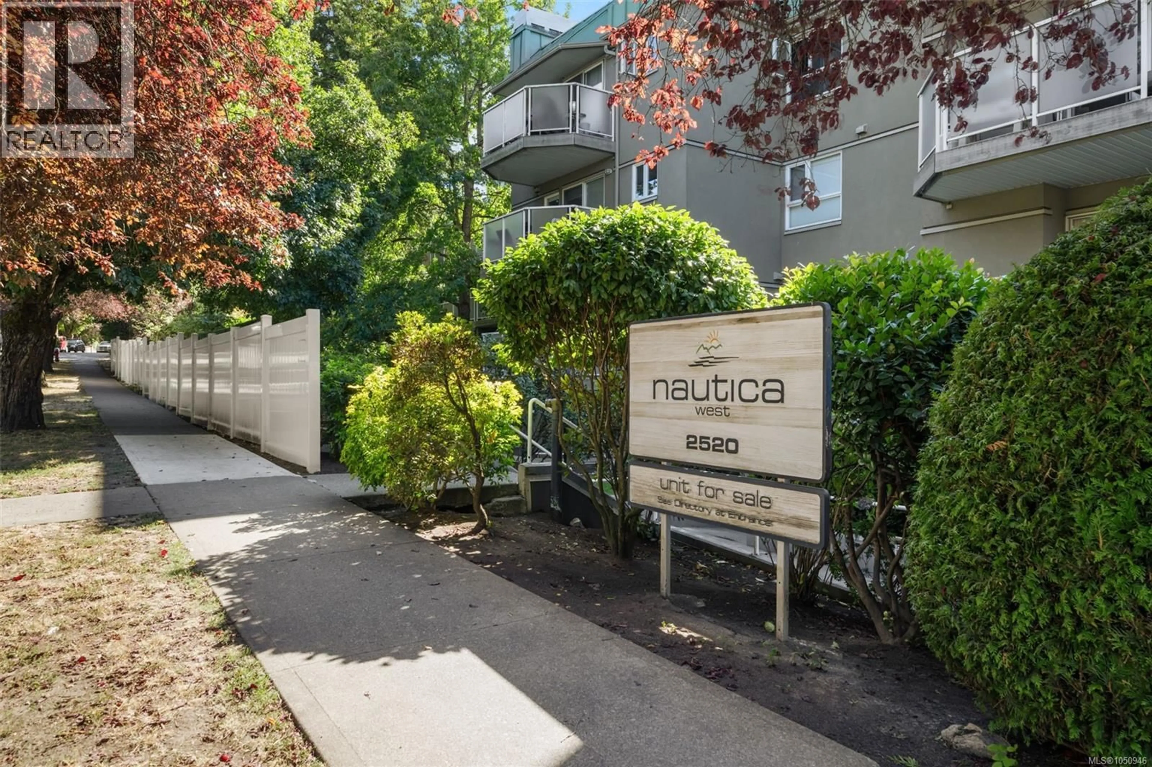 Patio, street for 212 - 2520 WARK STREET, Victoria British Columbia V8T5G6