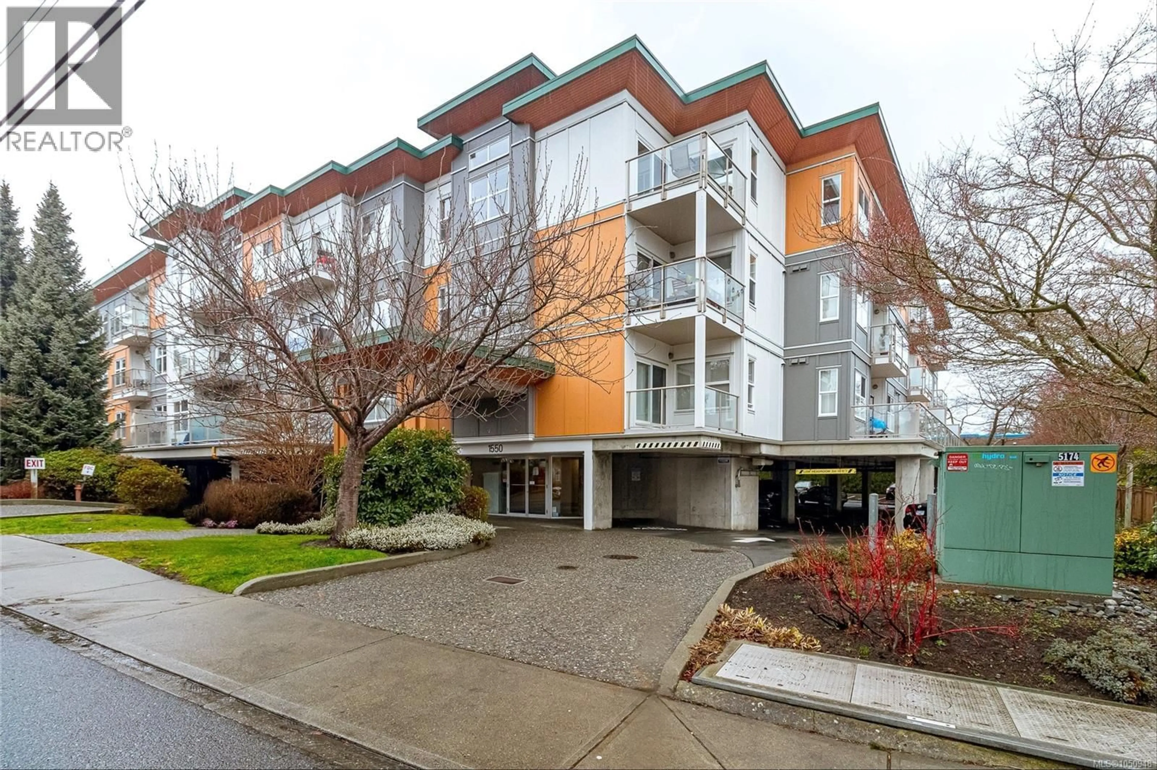 Unknown for 216 - 1550 CHURCH AVENUE, Saanich British Columbia V8P2H1