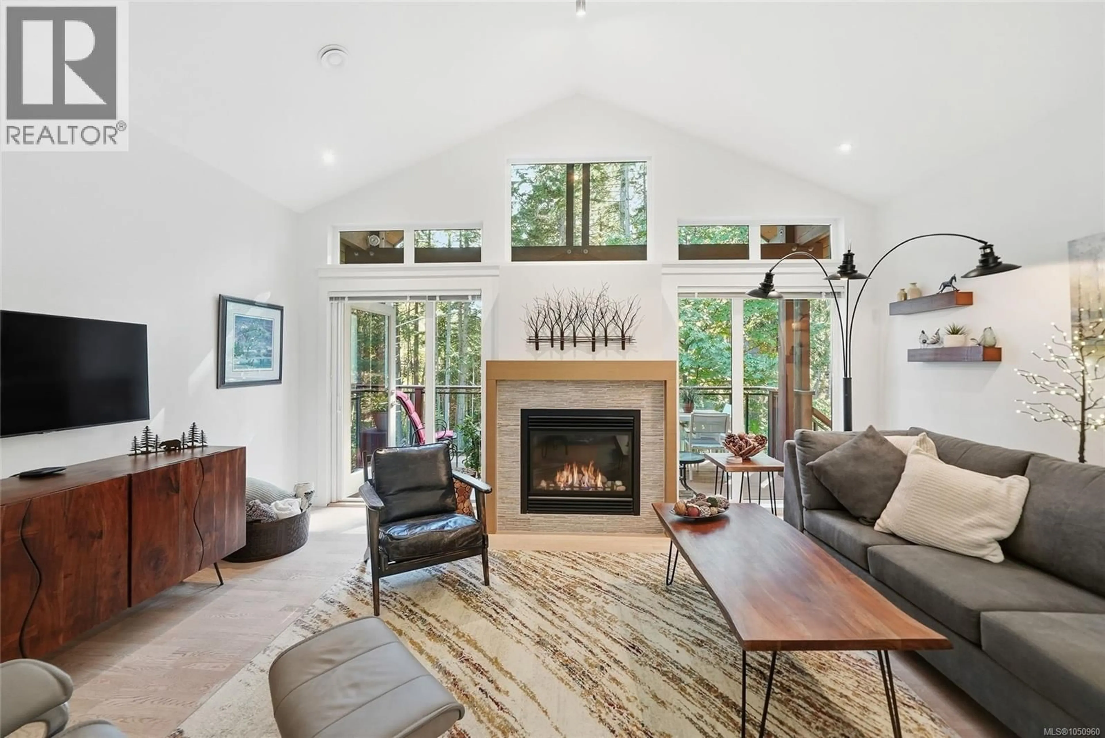 Living room with furniture, unknown for 100 APEX RIDGE PLACE, Nanaimo British Columbia V9T0G8