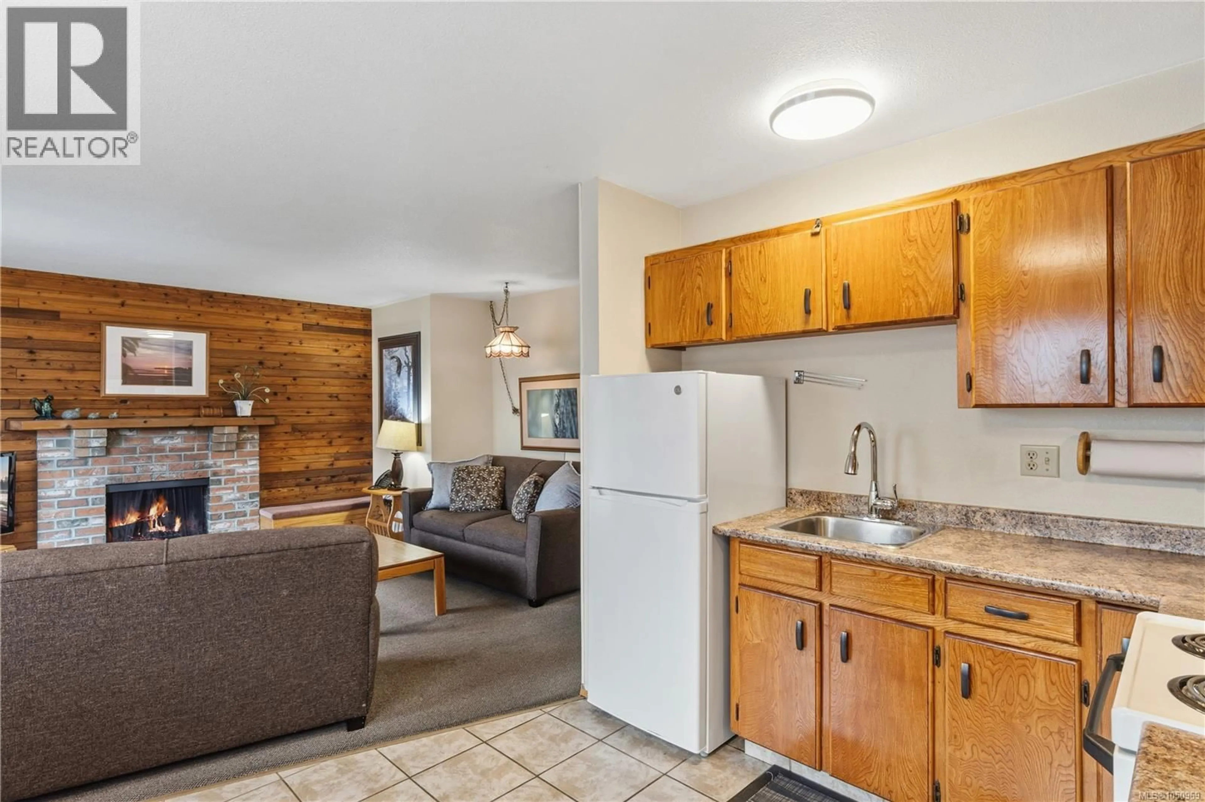 Standard kitchen, unknown for 47 - 1051 RESORT DRIVE, Parksville British Columbia V9P2E4
