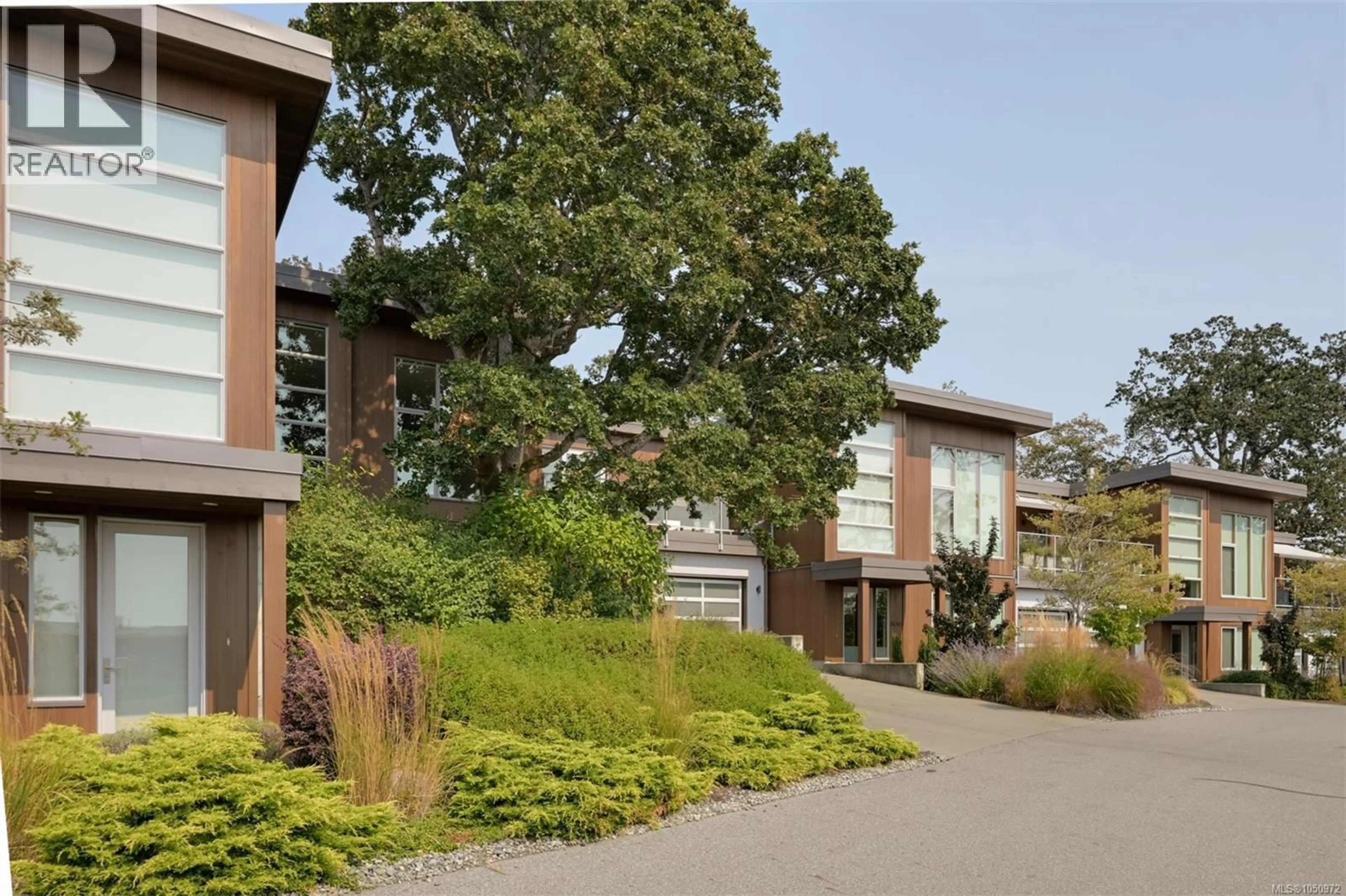 Unknown for 802 RAINBOW RIDGE LANE, Saanich British Columbia V8X0A6