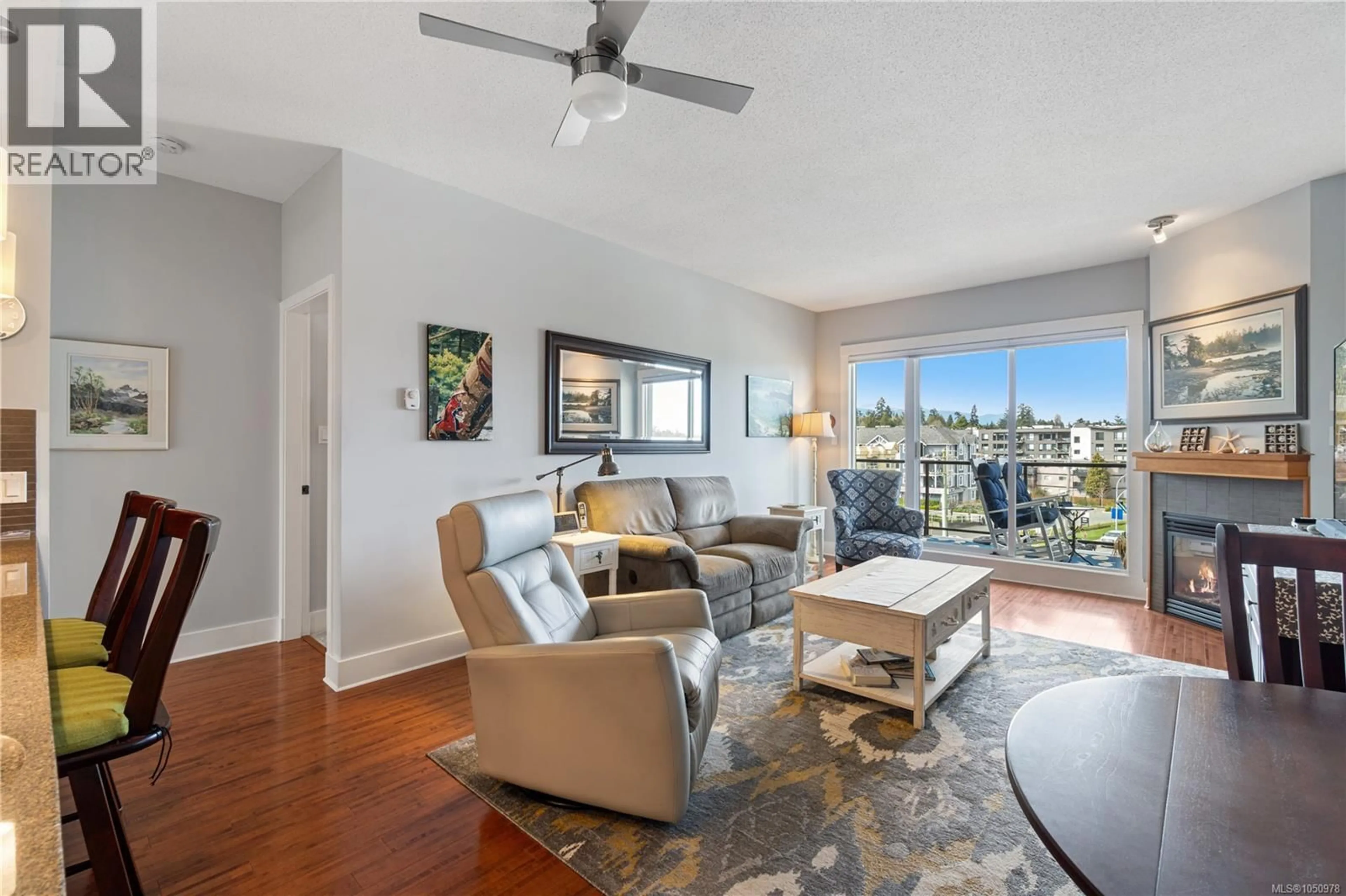 Living room with furniture, unknown for 607 - 194 BEACHSIDE DRIVE, Parksville British Columbia V9P0B1
