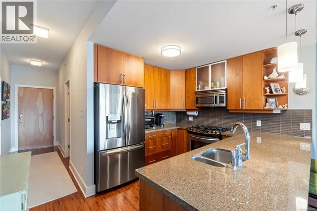 607 - 194 BEACHSIDE DRIVE, Parksville 5