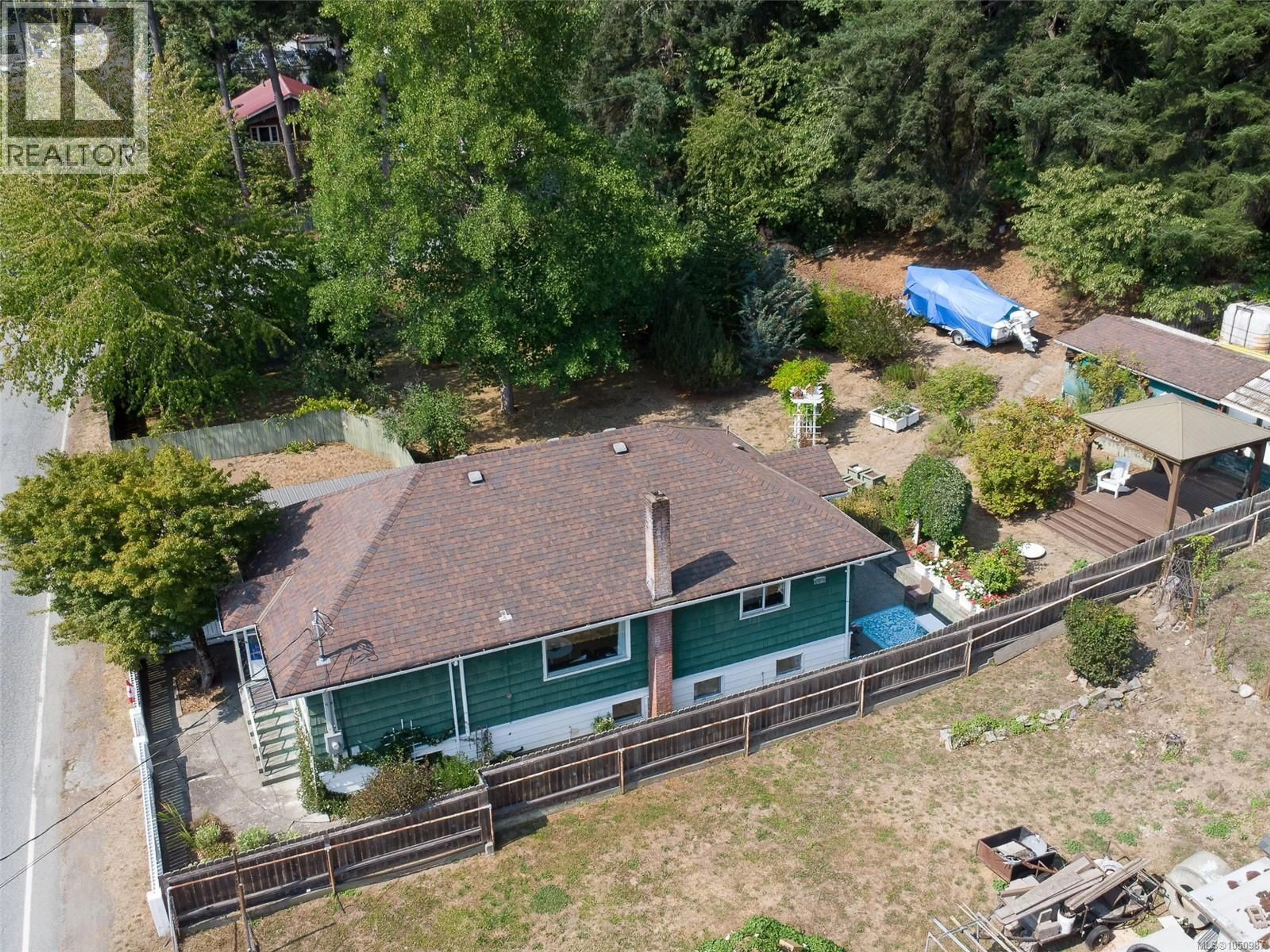 A pic from outside/outdoor area/front of a property/back of a property/a pic from drone, unknown for 2148 DICK AVENUE, Nanaimo British Columbia V9X1R6