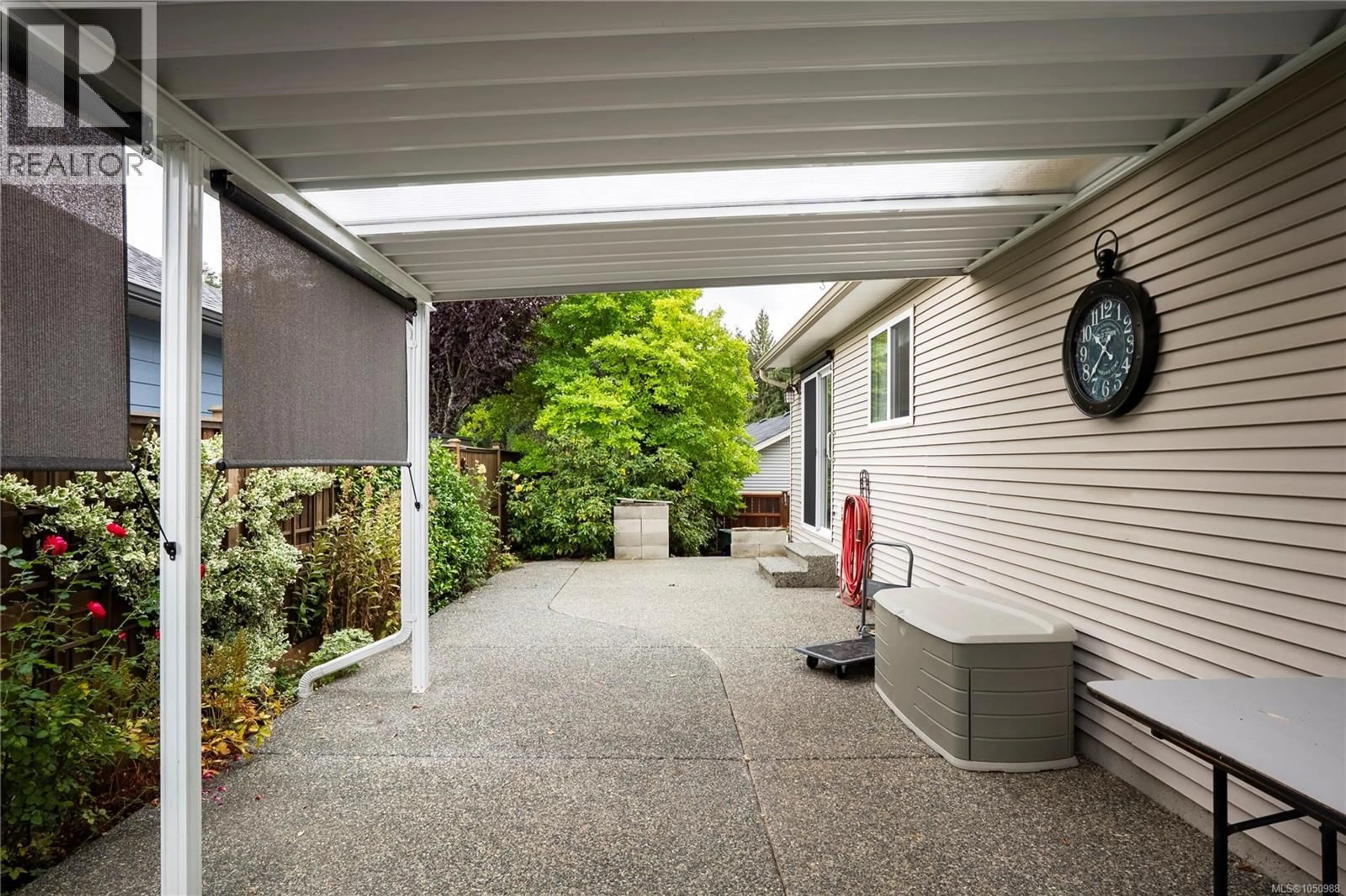 Patio, street for 3978 MERLIN STREET, Nanaimo British Columbia V9T6B9