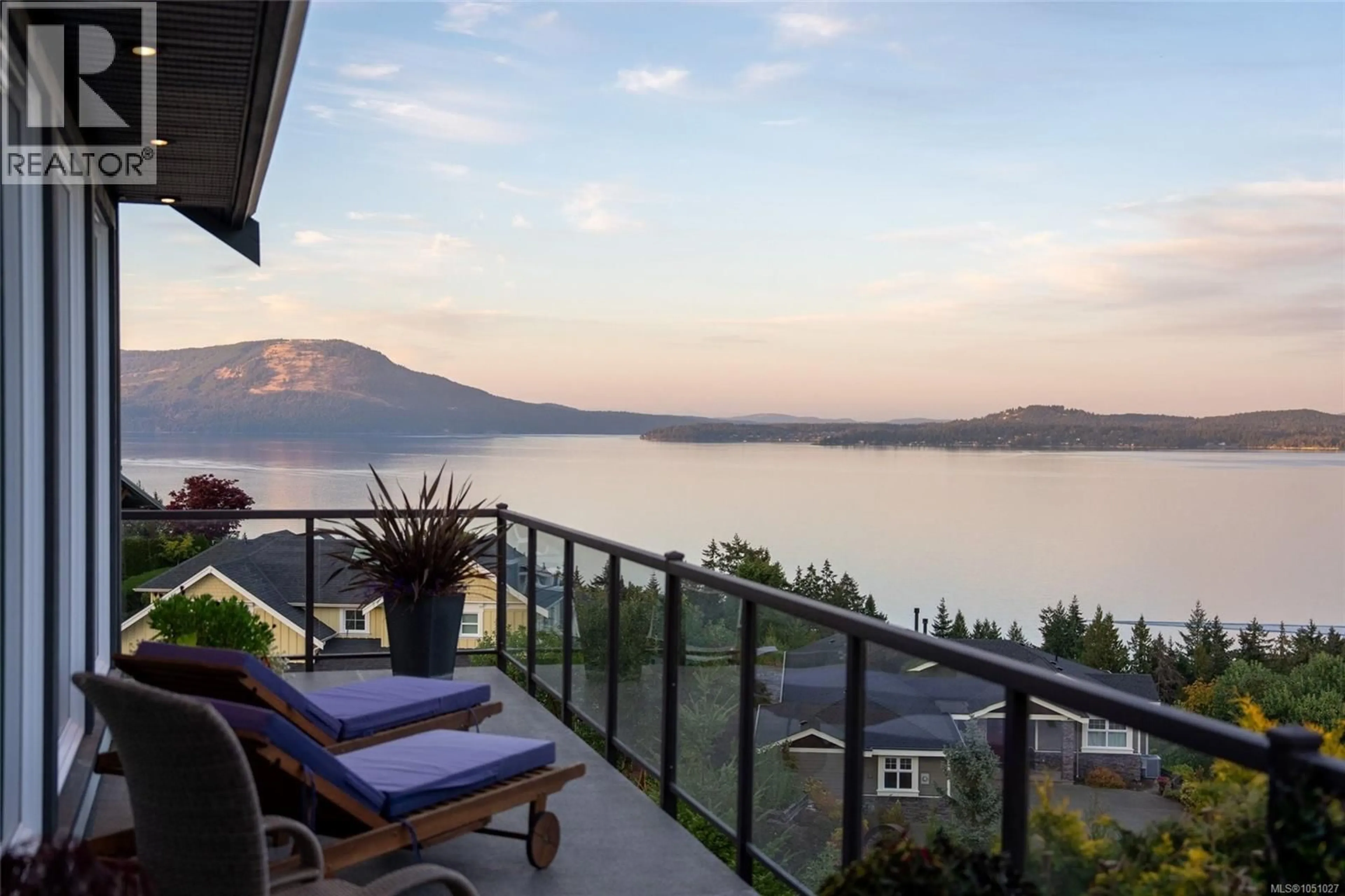 Patio, water/lake/river/ocean view for 2322 COOPERS HAWK RISE, Mill Bay British Columbia V0R2P0