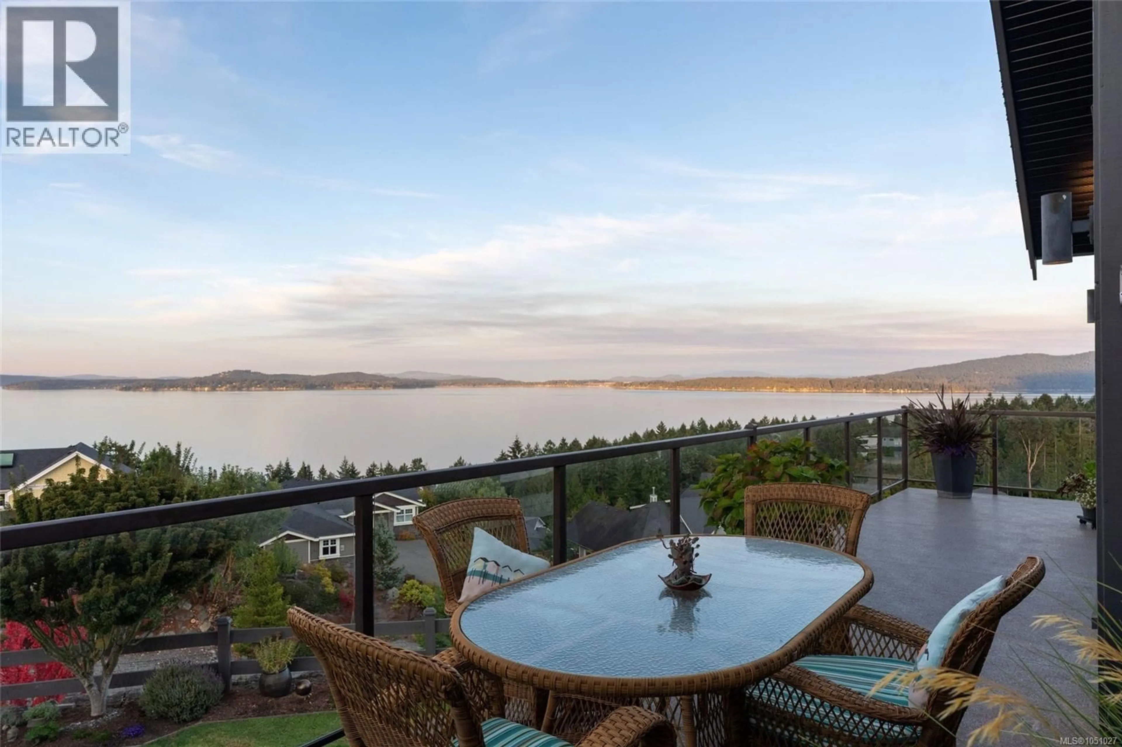 Patio, water/lake/river/ocean view for 2322 COOPERS HAWK RISE, Mill Bay British Columbia V0R2P0