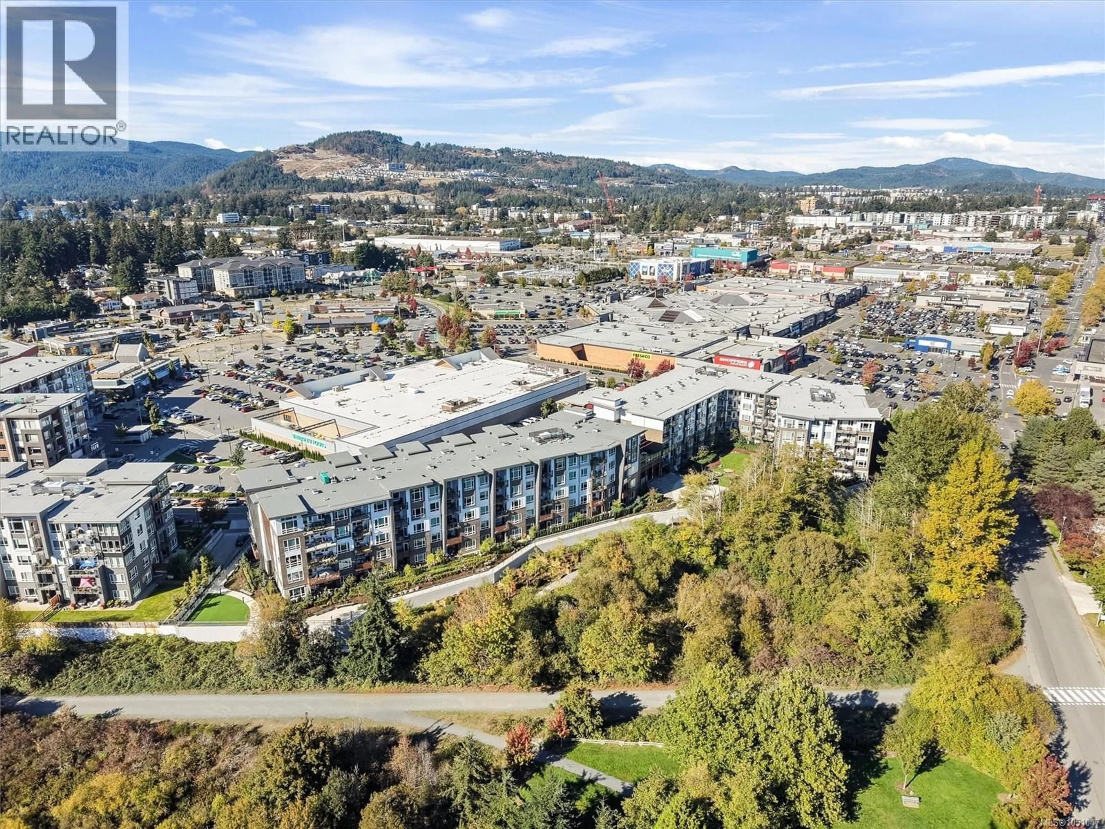 A pic from outside/outdoor area/front of a property/back of a property/a pic from drone, mountain view for 431 - 920 REUNION AVENUE, Langford British Columbia V9B0W8