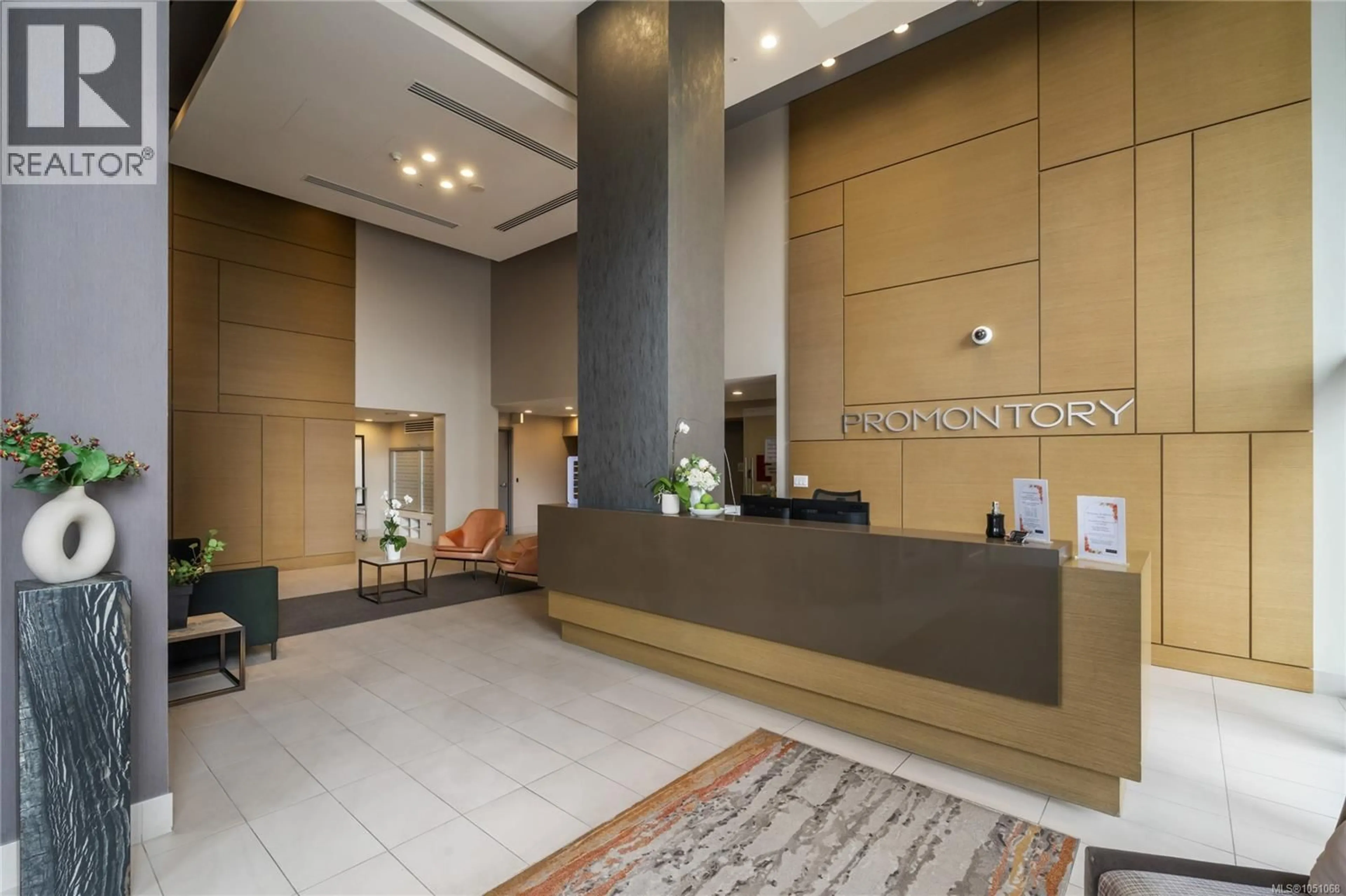 Lobby for 501 - 83 SAGHALIE ROAD, Victoria British Columbia V9A0E7