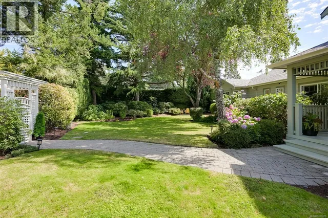 3935 SCOLTON ROAD, Saanich 4