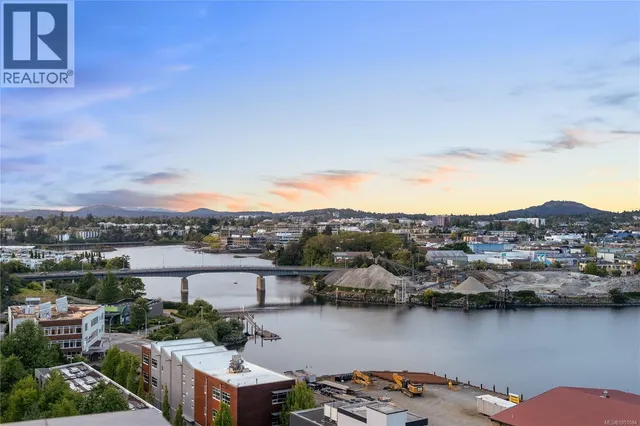 408 - 363 TYEE ROAD, Victoria 5