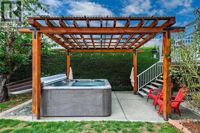 3630 WATERHOUSE STREET, Port Alberni 2