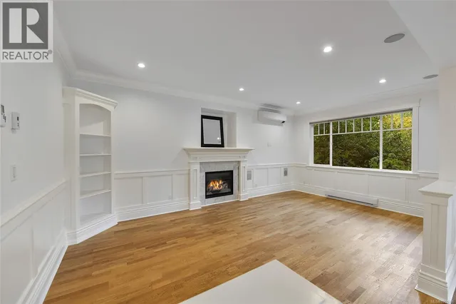 2517 ASQUITH STREET, Victoria 3