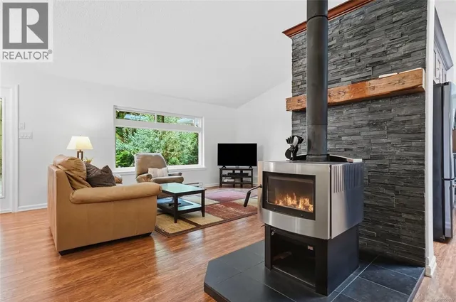 1580 MEADOWOOD WAY, Qualicum Beach 3