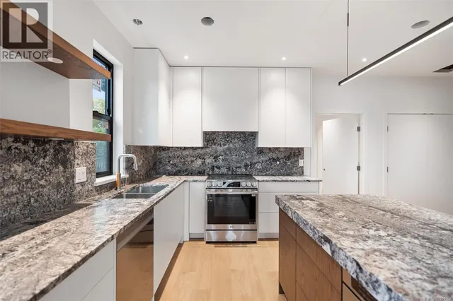 A - 9650 THIRD STREET, Sidney 5