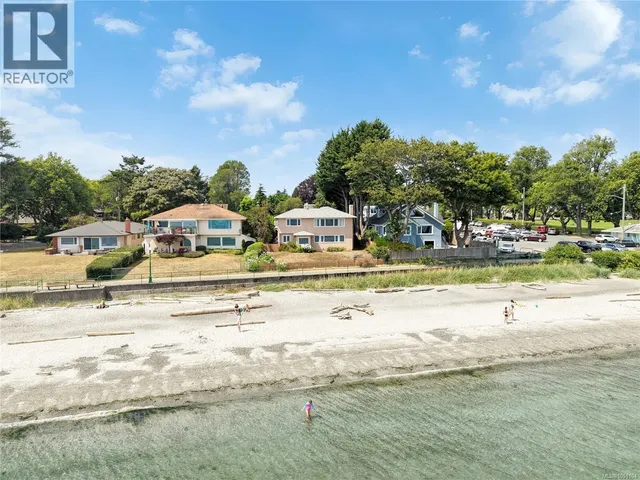 2168 ESPLANADE, Oak Bay 2