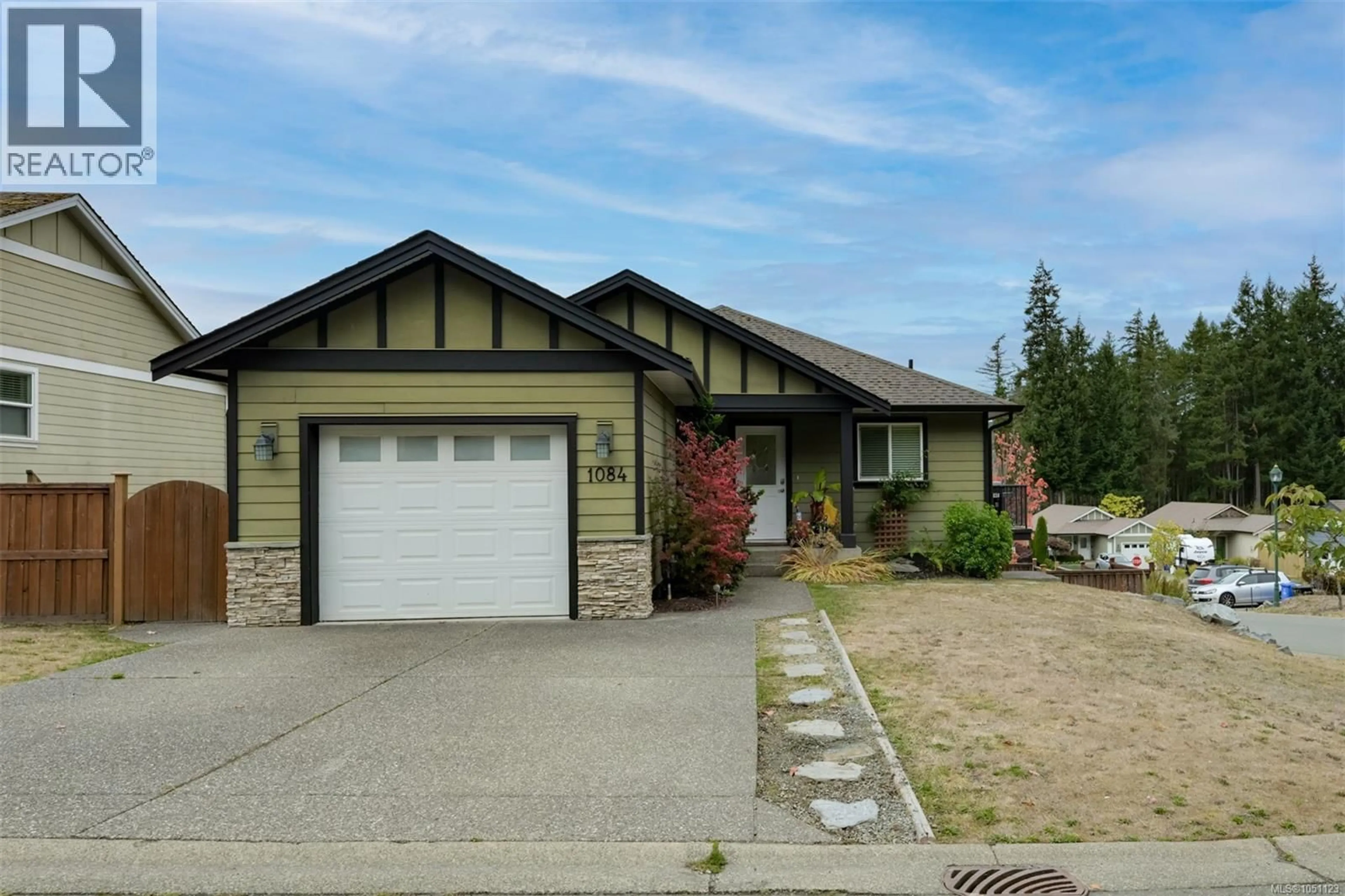 Home with vinyl exterior material, street for 1084 LISA CLOSE, Shawnigan Lake British Columbia V8H2H8