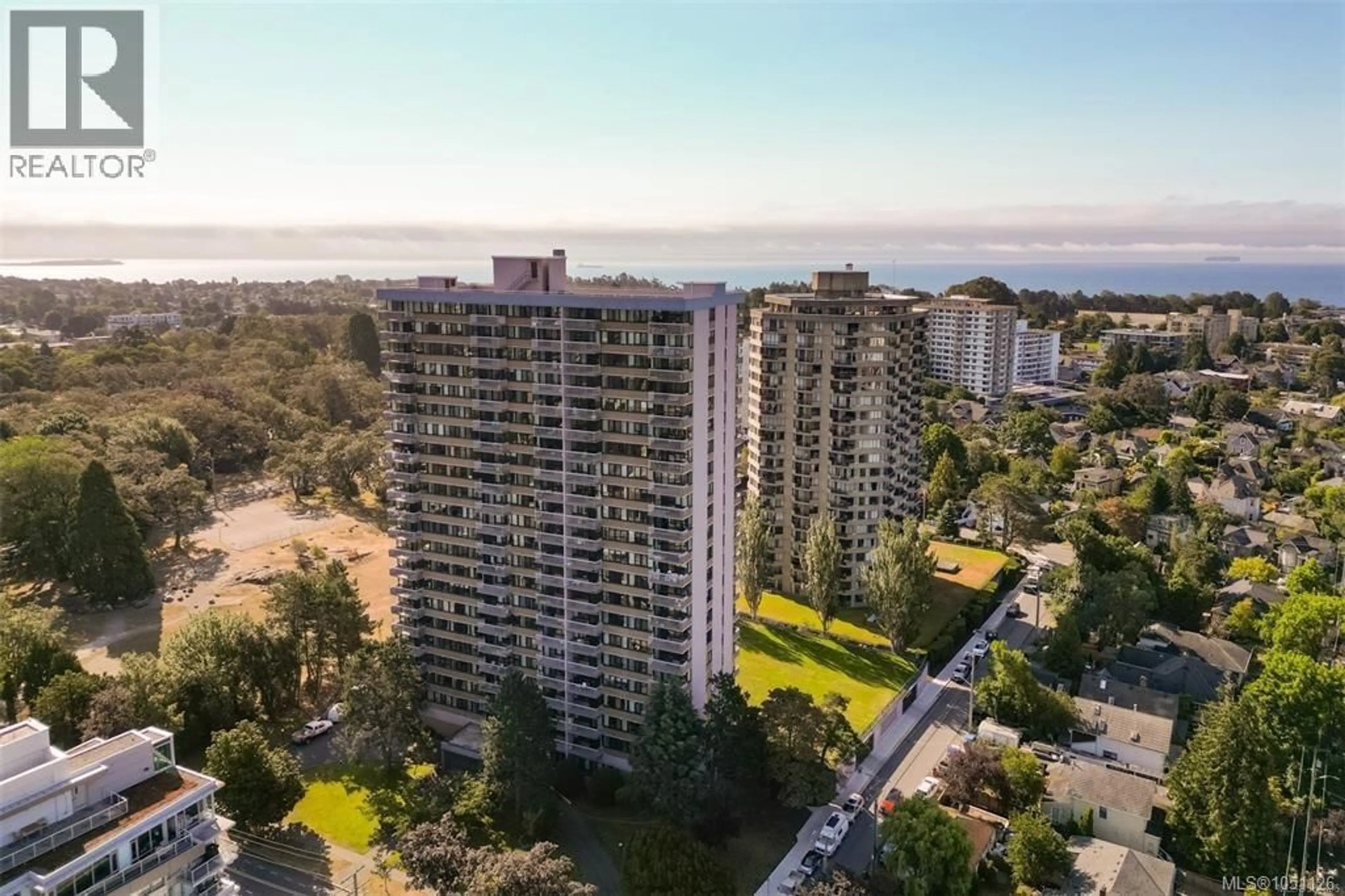 A pic from outside/outdoor area/front of a property/back of a property/a pic from drone, city buildings view from balcony for 1803 - 647 MICHIGAN STREET, Victoria British Columbia V8V1S9