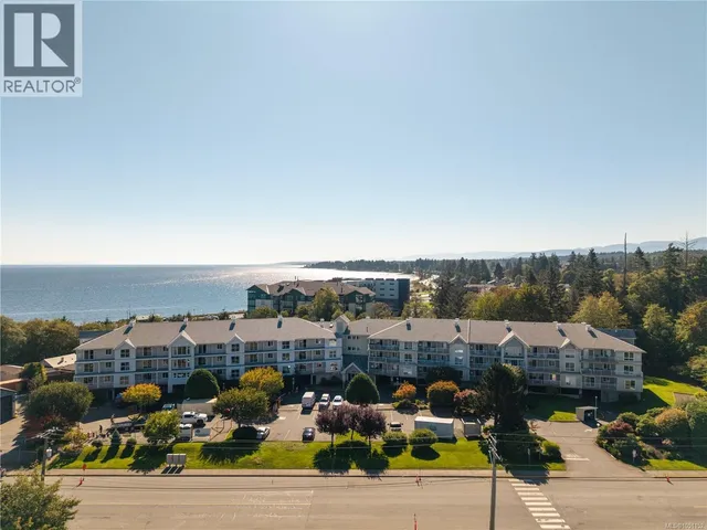 105 - 155 ERICKSON ROAD, Campbell River 2