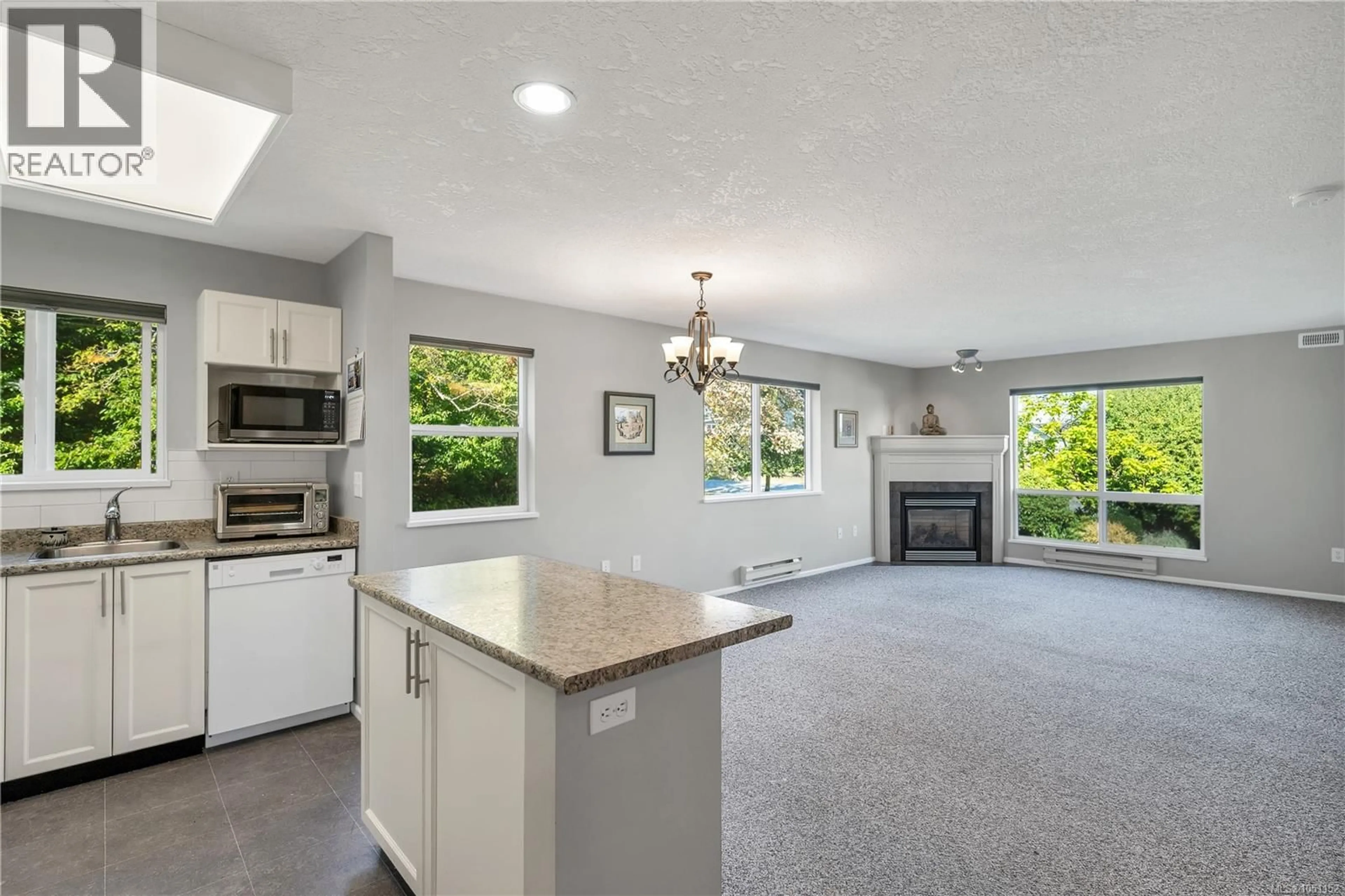 Open concept kitchen, unknown for 105 - 155 ERICKSON ROAD, Campbell River British Columbia V9W1S6