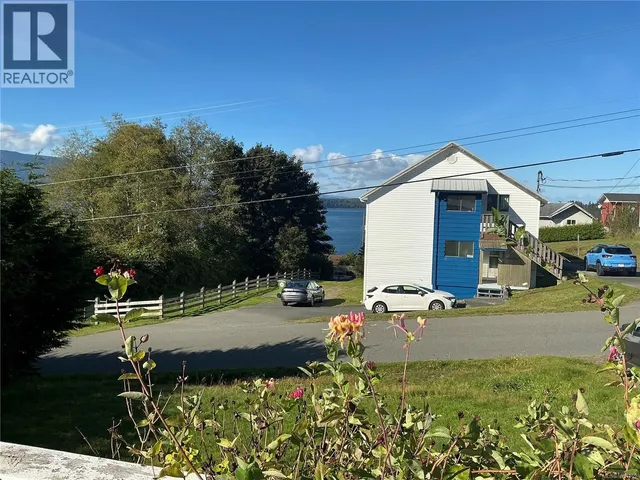131 CEDAR STREET, Alert Bay 3