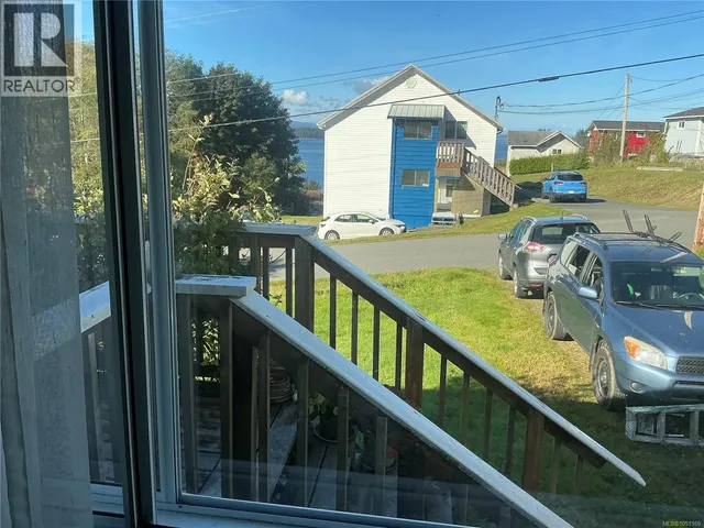131 CEDAR STREET, Alert Bay 4