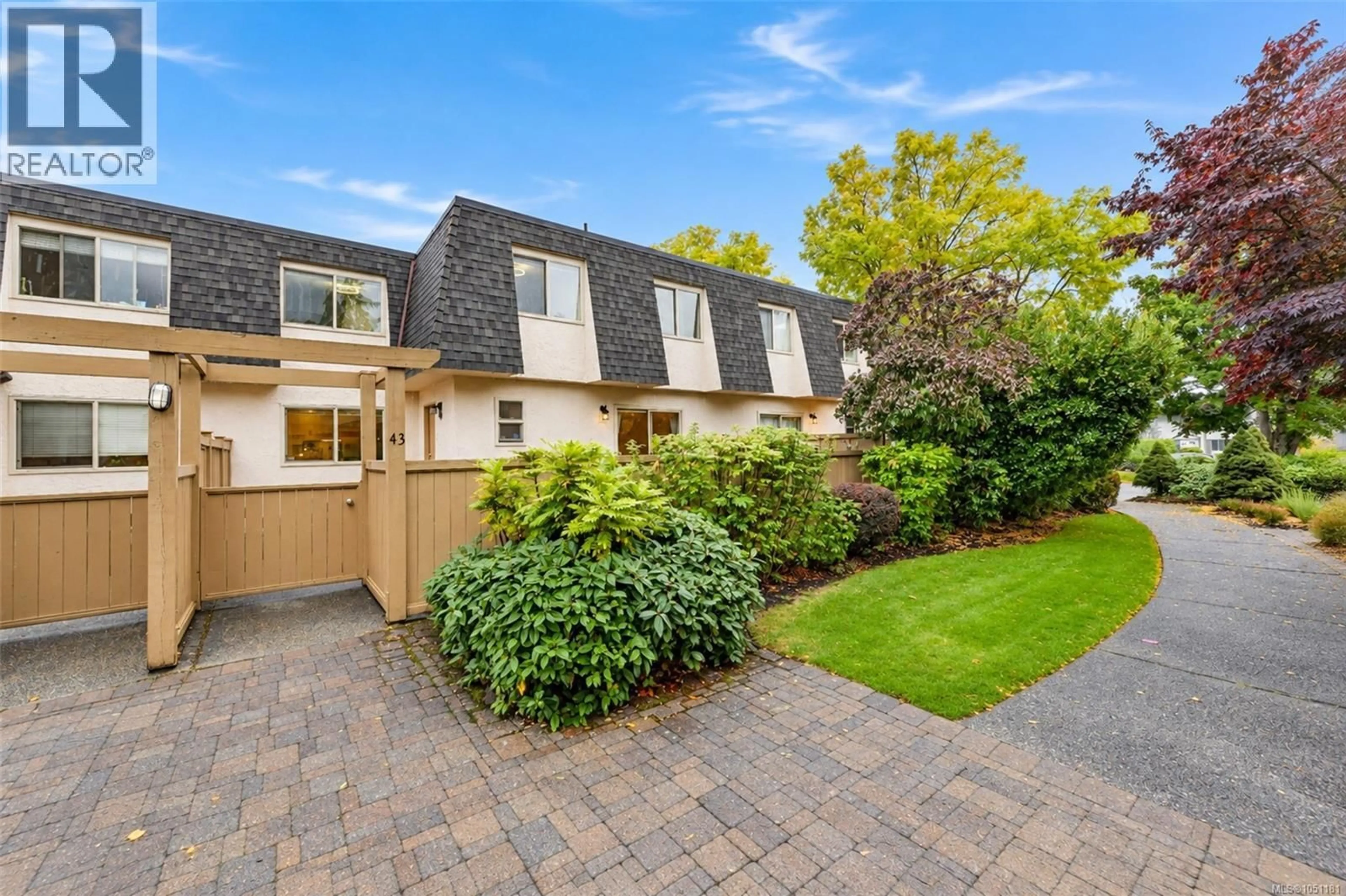 A pic from outside/outdoor area/front of a property/back of a property/a pic from drone, street for 43 - 4061 LARCHWOOD DRIVE, Saanich British Columbia V8N4P1