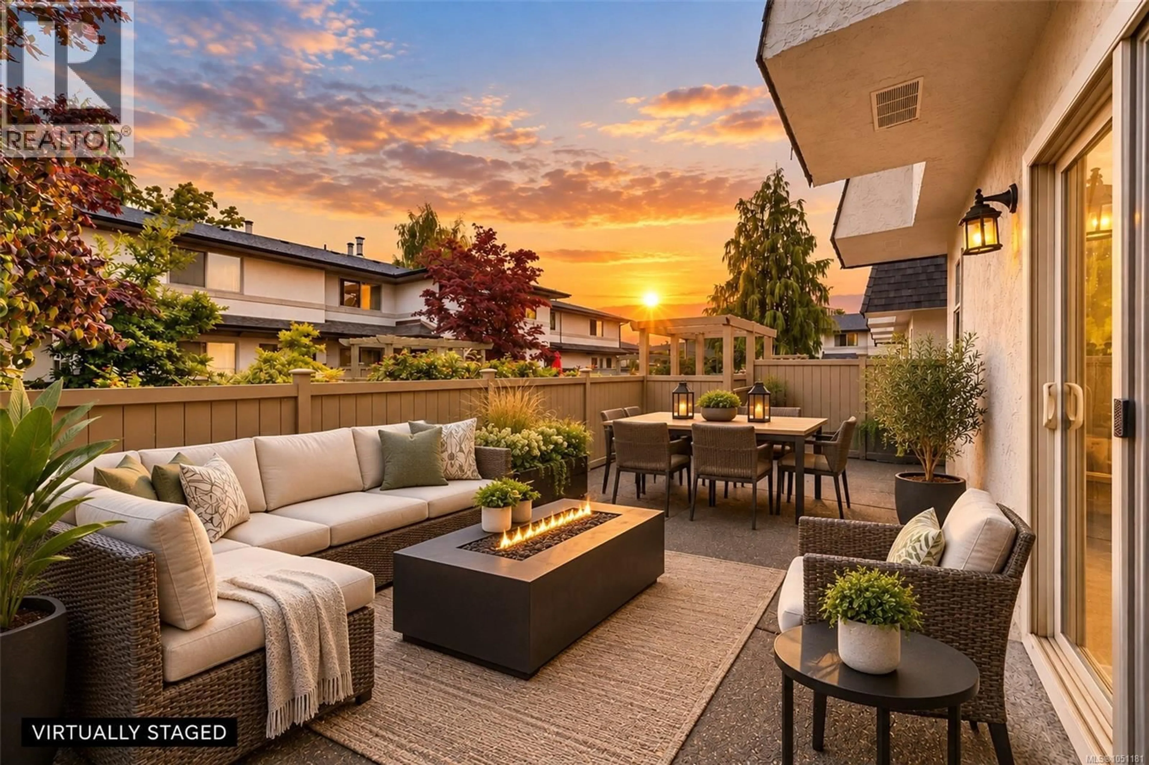 Patio, street for 43 - 4061 LARCHWOOD DRIVE, Saanich British Columbia V8N4P1