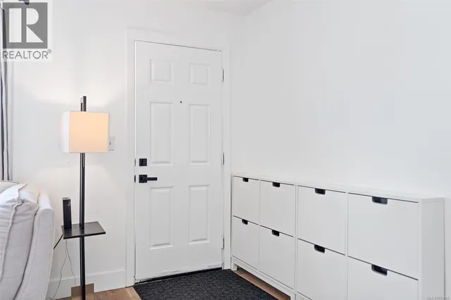 1143 LOCKLEY ROAD, Esquimalt 5