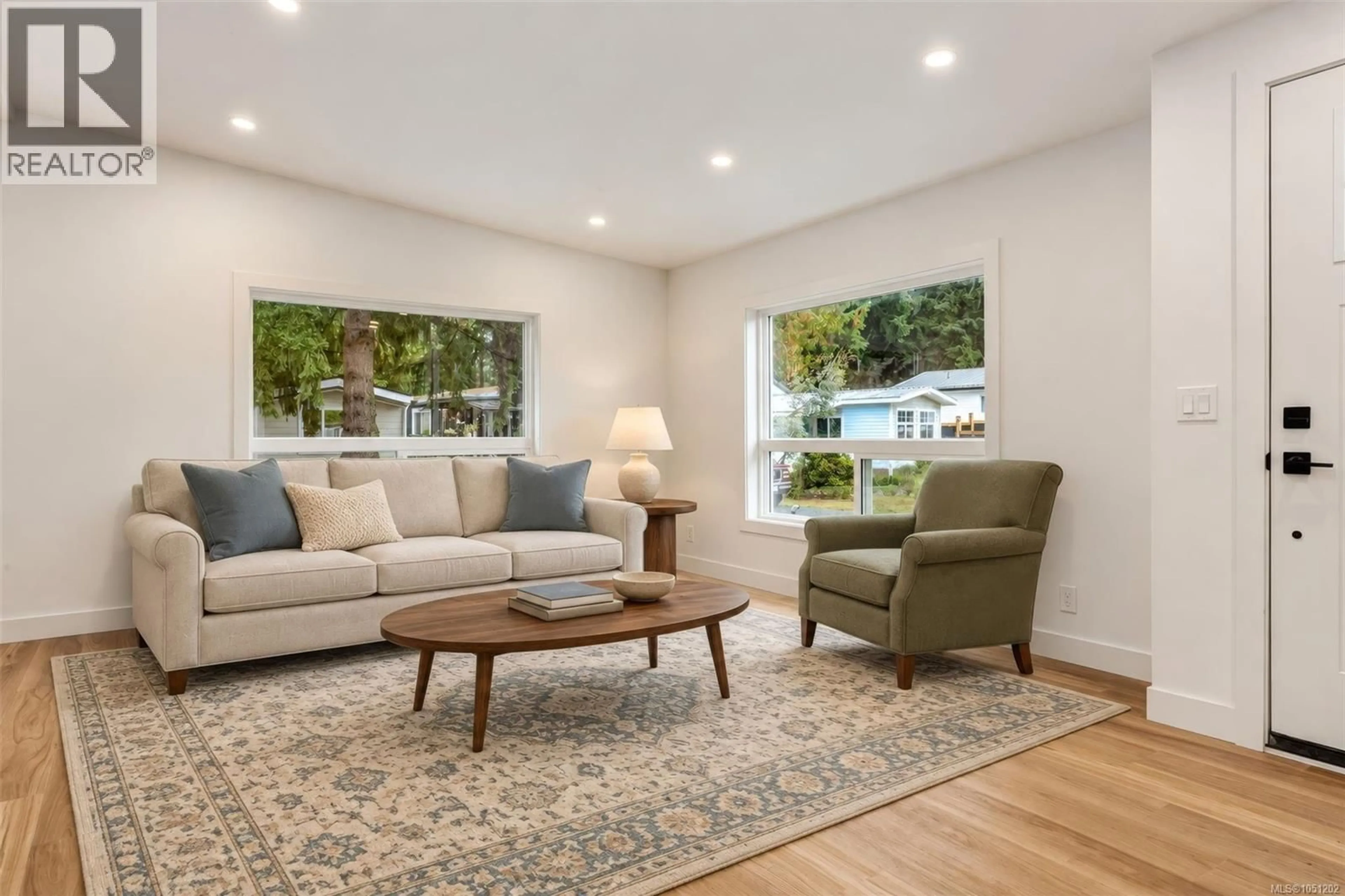 Living room with furniture, unknown for 70 - 2785 WALLBANK ROAD, Shawnigan Lake British Columbia V8H3B9