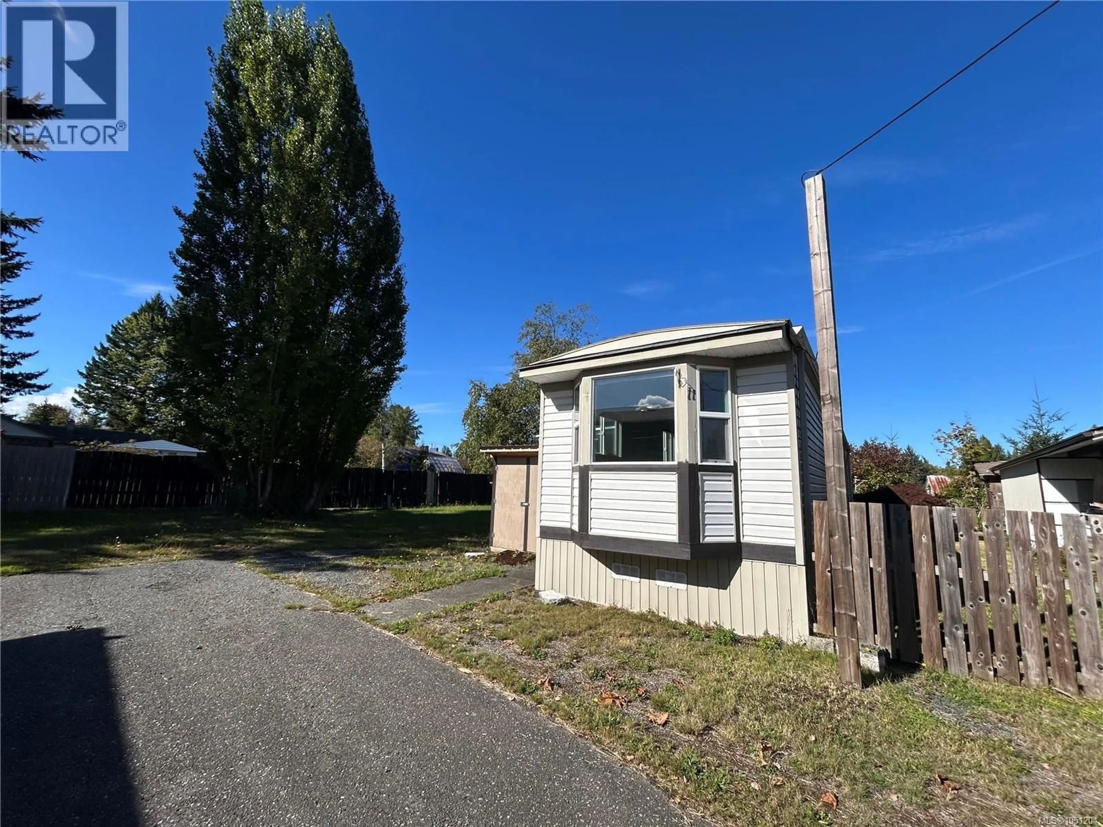 Shed for 11 - 1630 CROATION ROAD, Campbell River British Columbia V9W3T5