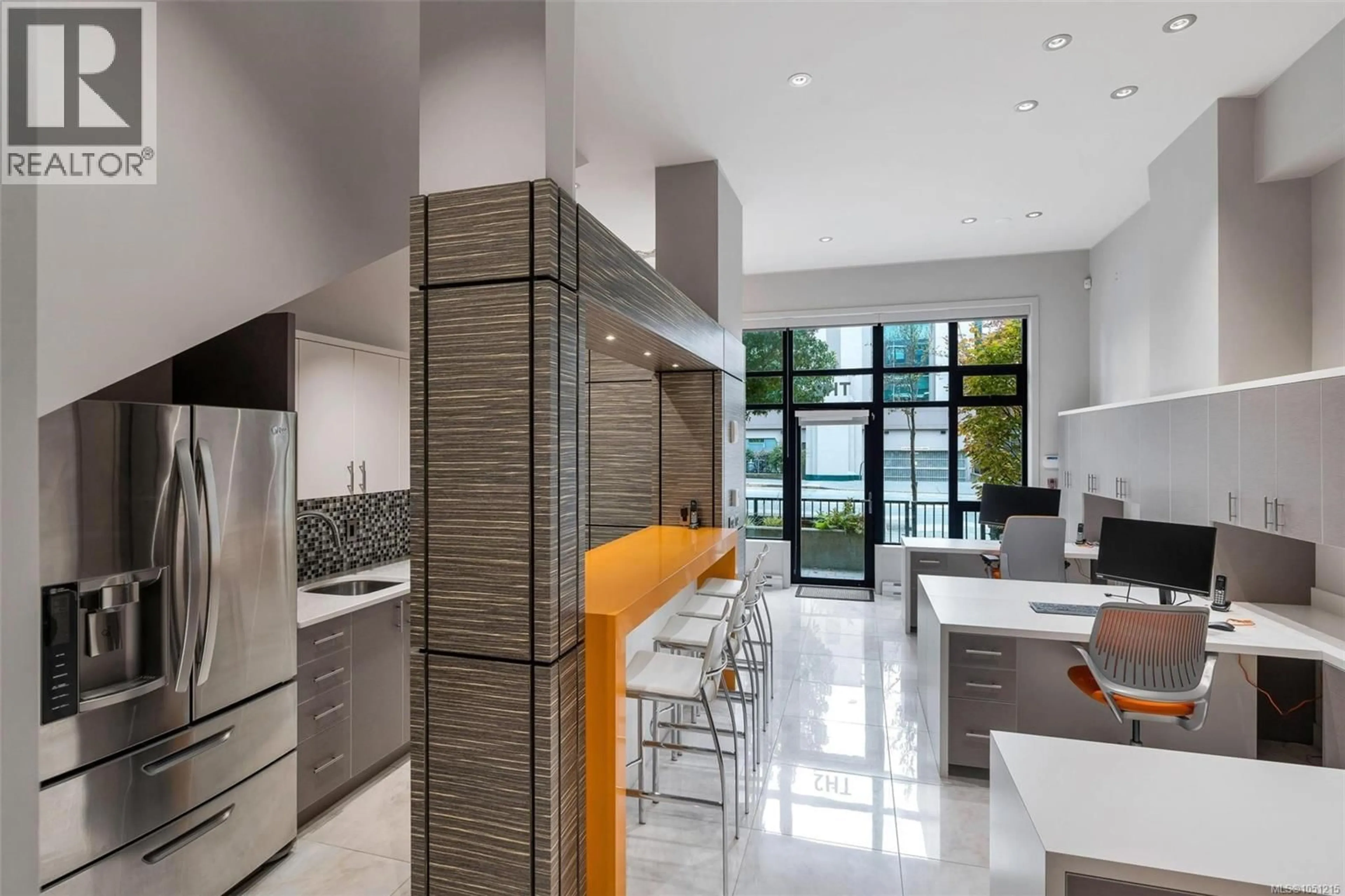 Contemporary kitchen, ceramic/tile floor for 2 - 834 JOHNSON STREET, Victoria British Columbia V8W1N3