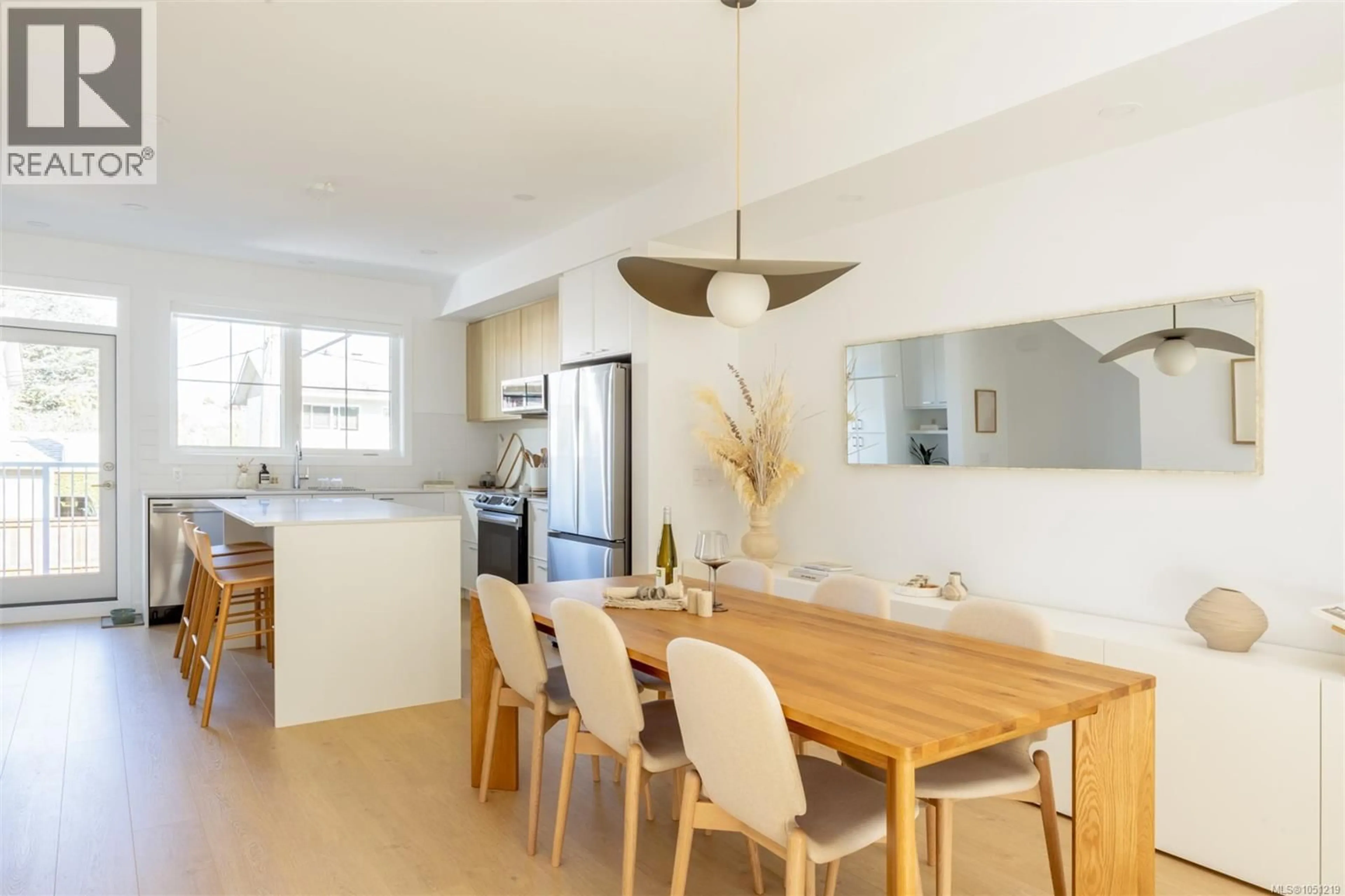 Unknown for TH9 - 3450 WHITTIER AVENUE, Saanich British Columbia V8Z3R2