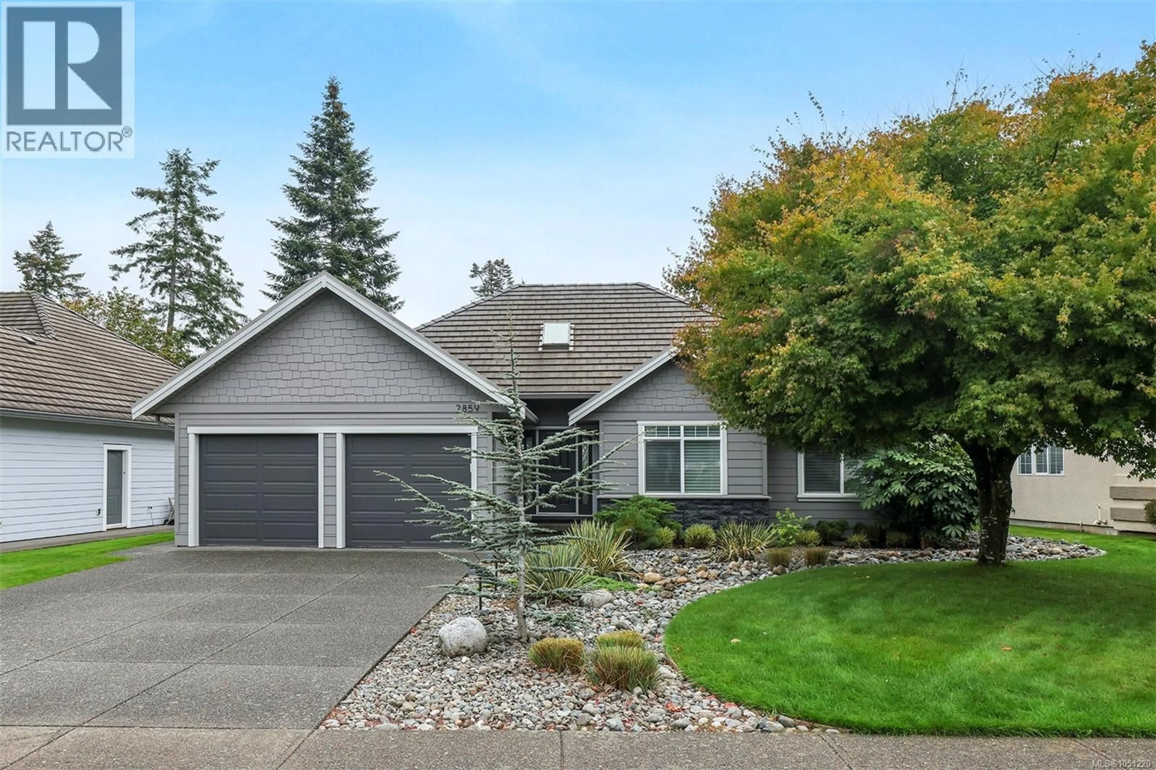 Home with vinyl exterior material, street for 2859 ROYAL VISTA WAY, Courtenay British Columbia V9N8R6