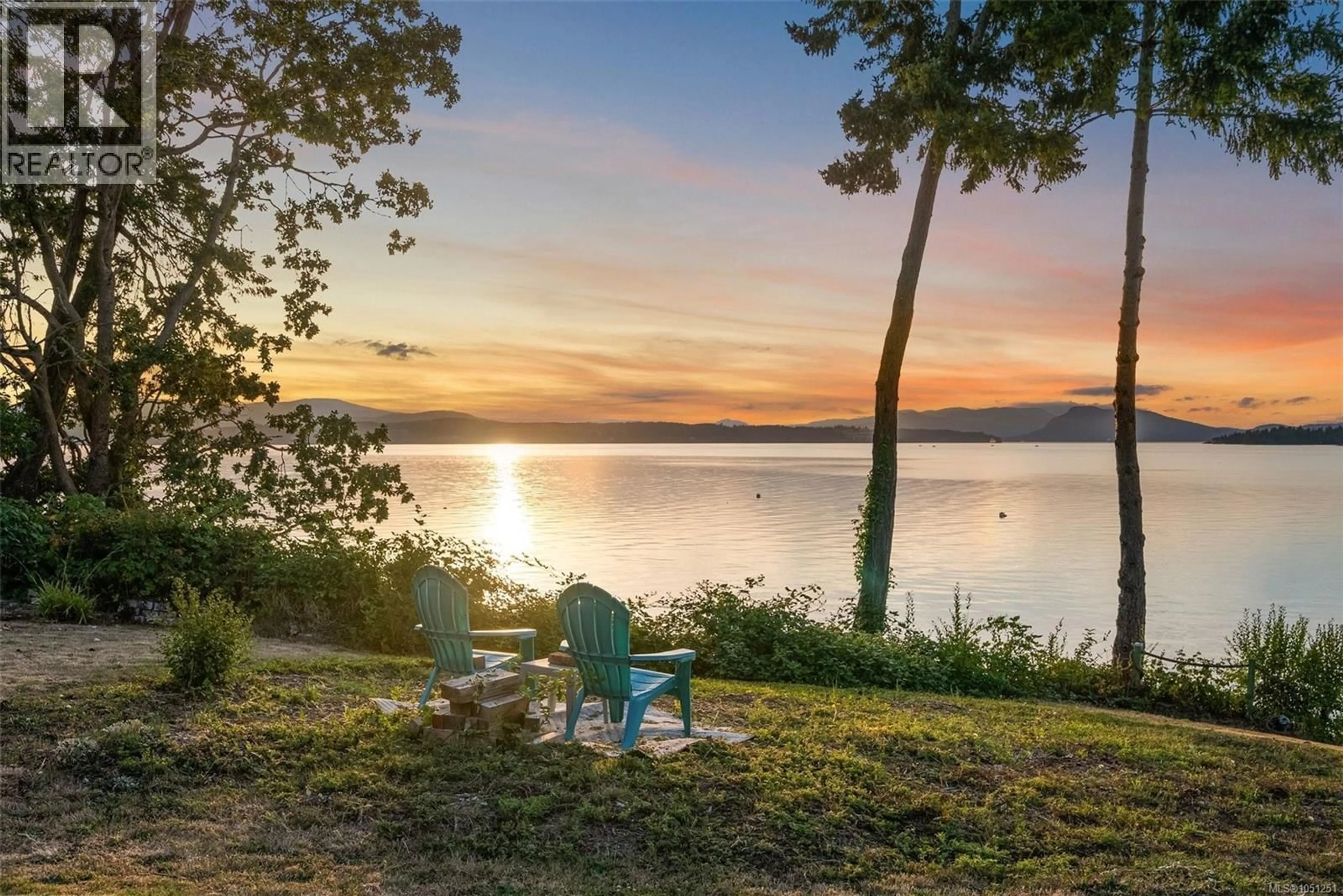 Patio, water/lake/river/ocean view for 9760 GLYNNWOOD PARK ROAD, North Saanich British Columbia V8L5H4