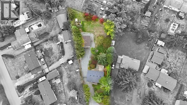 1951 SZASZ DRIVE, Nanaimo 2