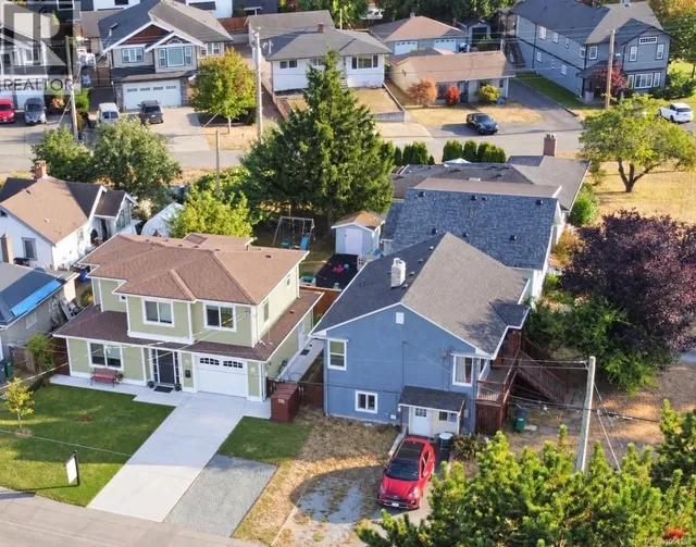 57 SIMS AVENUE, Saanich 3