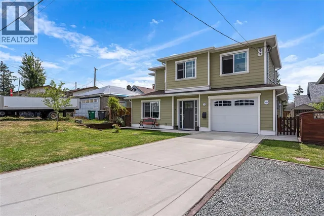 57 SIMS AVENUE, Saanich 5