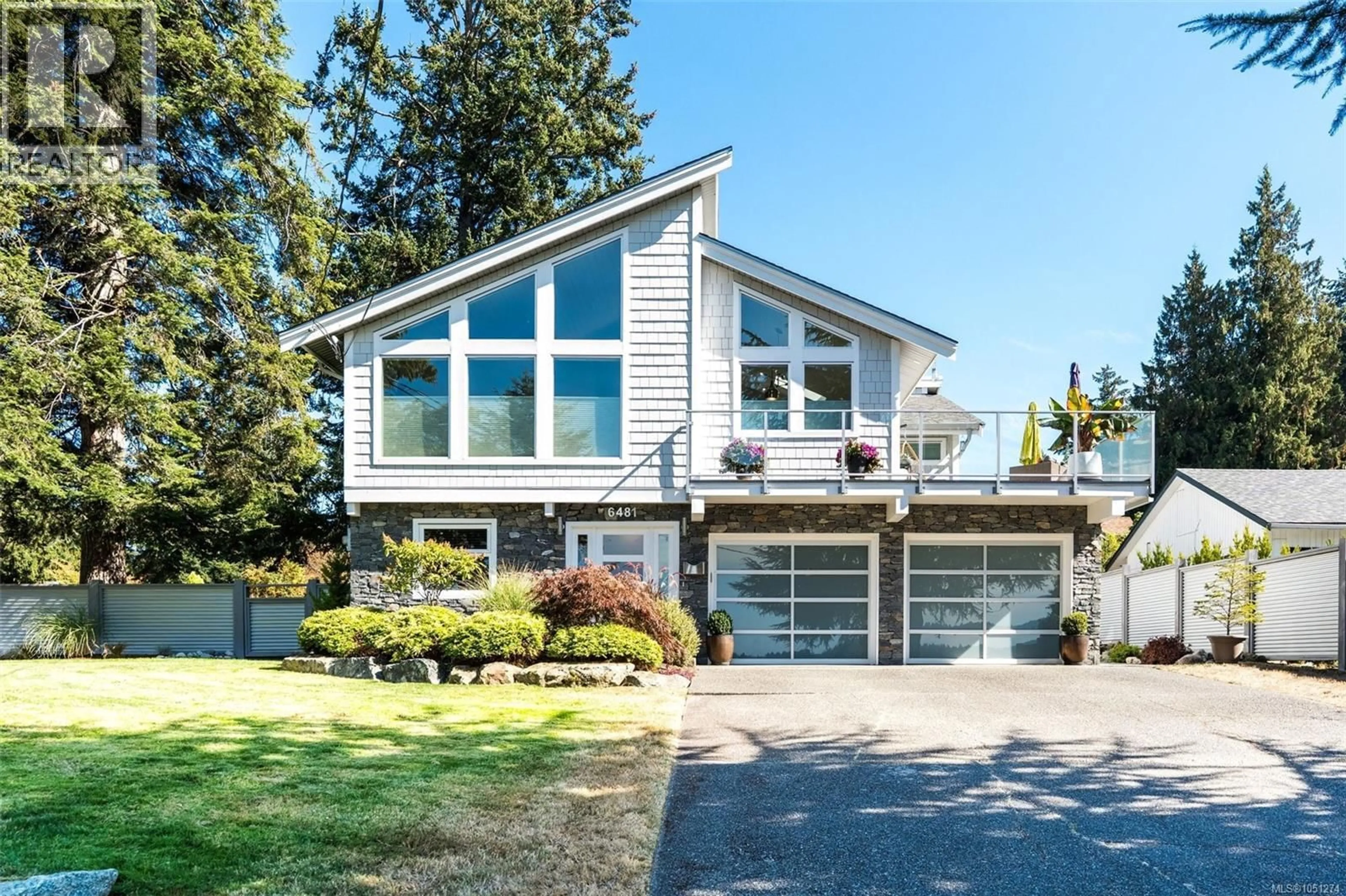 Home with vinyl exterior material, unknown for 6481 RODOLPH ROAD, Central Saanich British Columbia V8Z5W3