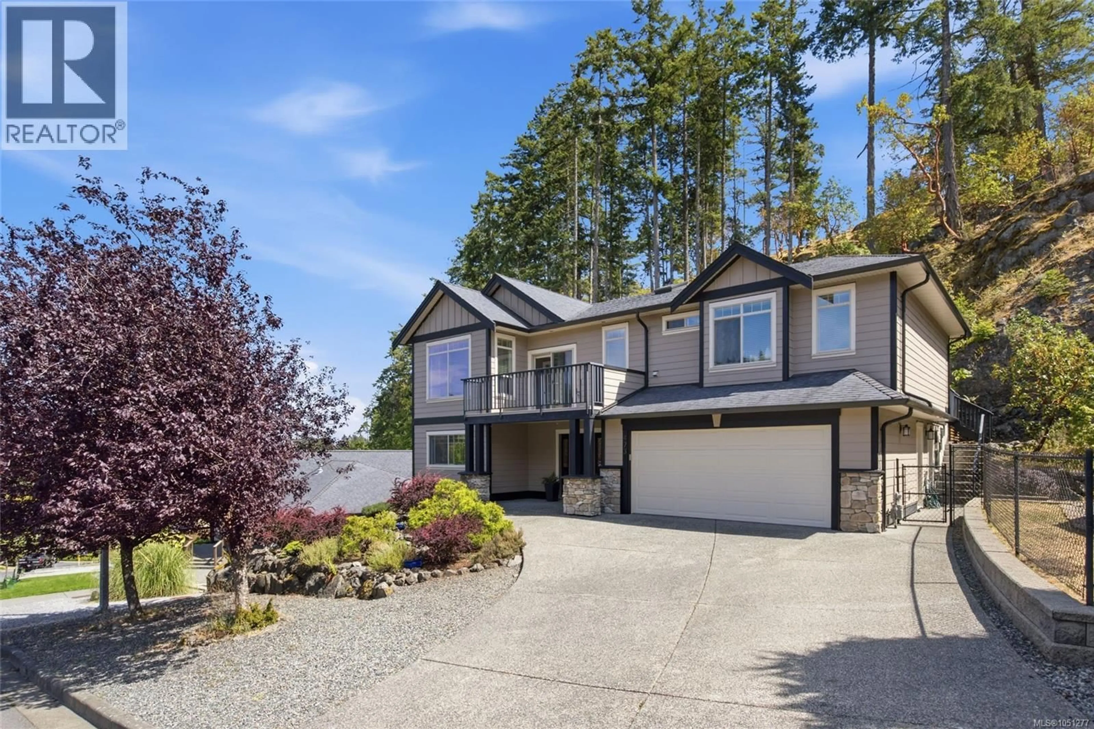Home with vinyl exterior material, street for 473 NOTTINGHAM DRIVE, Nanaimo British Columbia V9T0C2