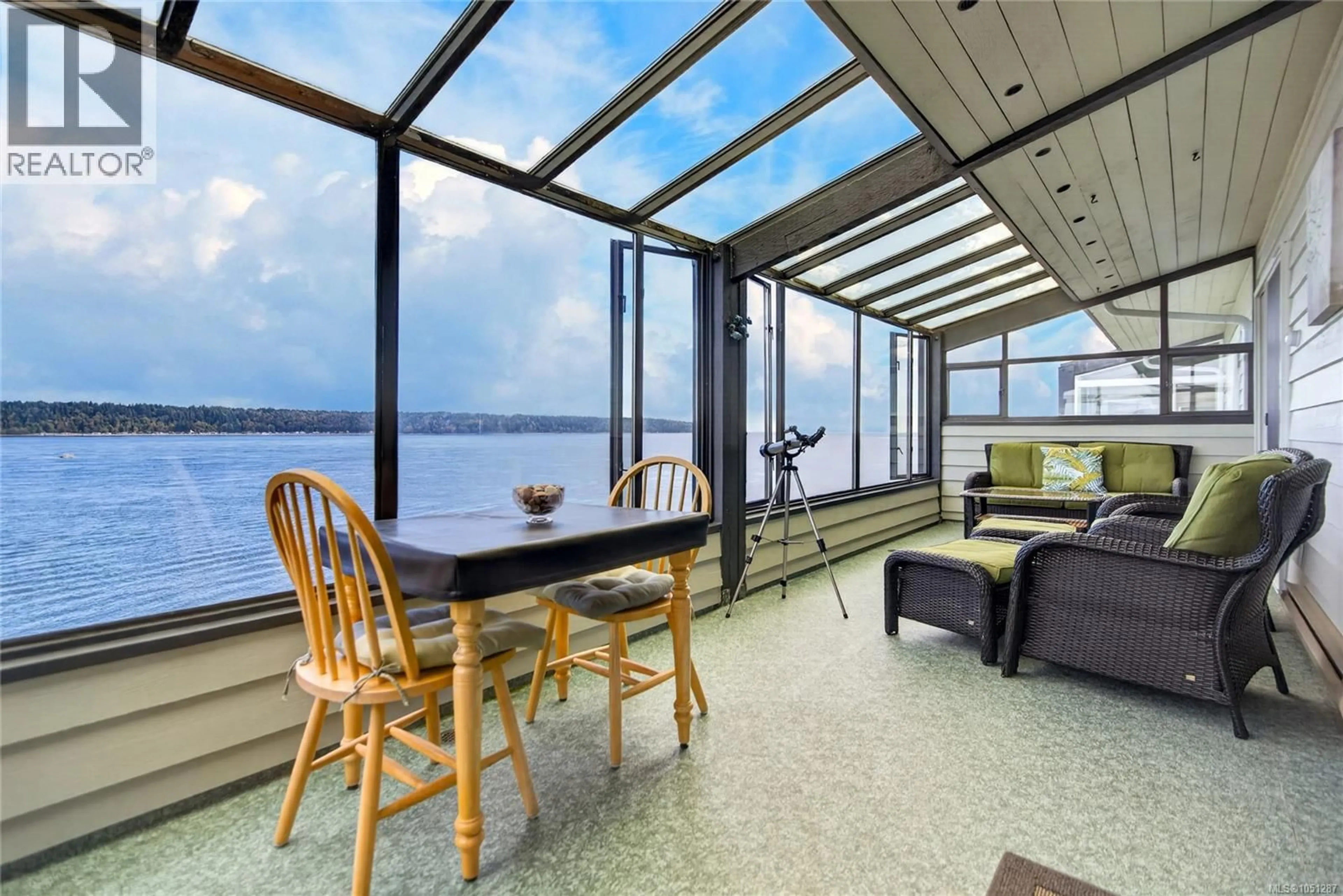 Patio, water/lake/river/ocean view for 13 - 523 ISLAND HIGHWAY, Campbell River British Columbia V9W2B9