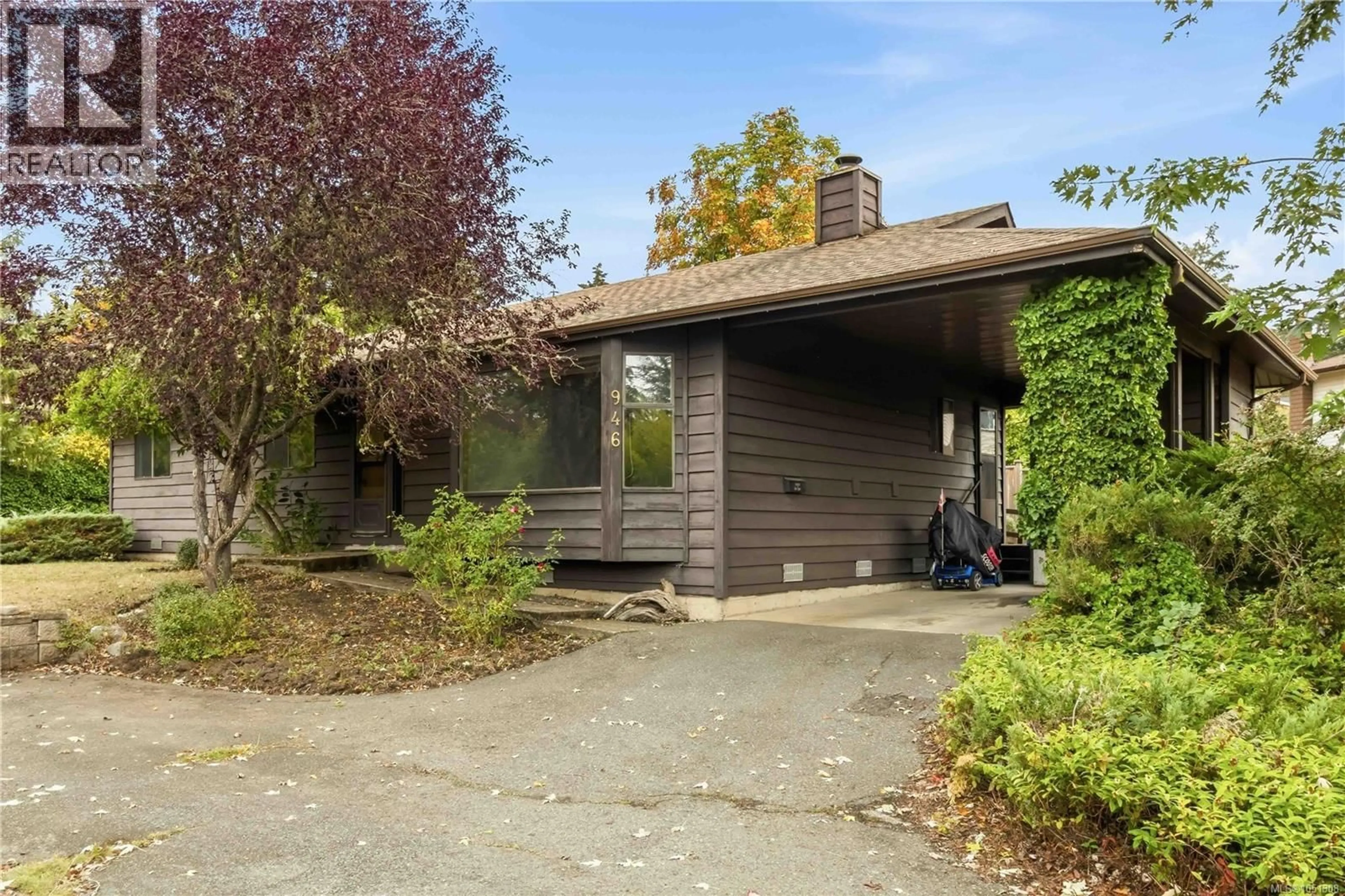 Unknown for 946 PACONLA PLACE, Central Saanich British Columbia V8M1E1