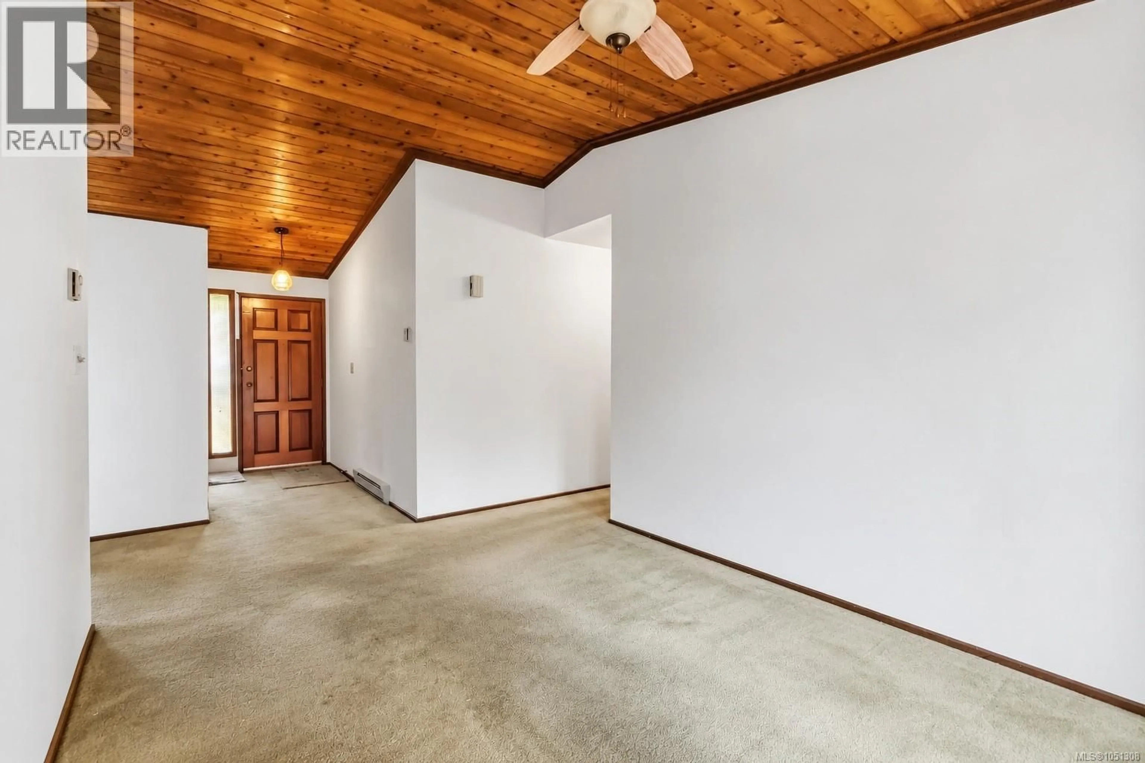 Unknown for 946 PACONLA PLACE, Central Saanich British Columbia V8M1E1