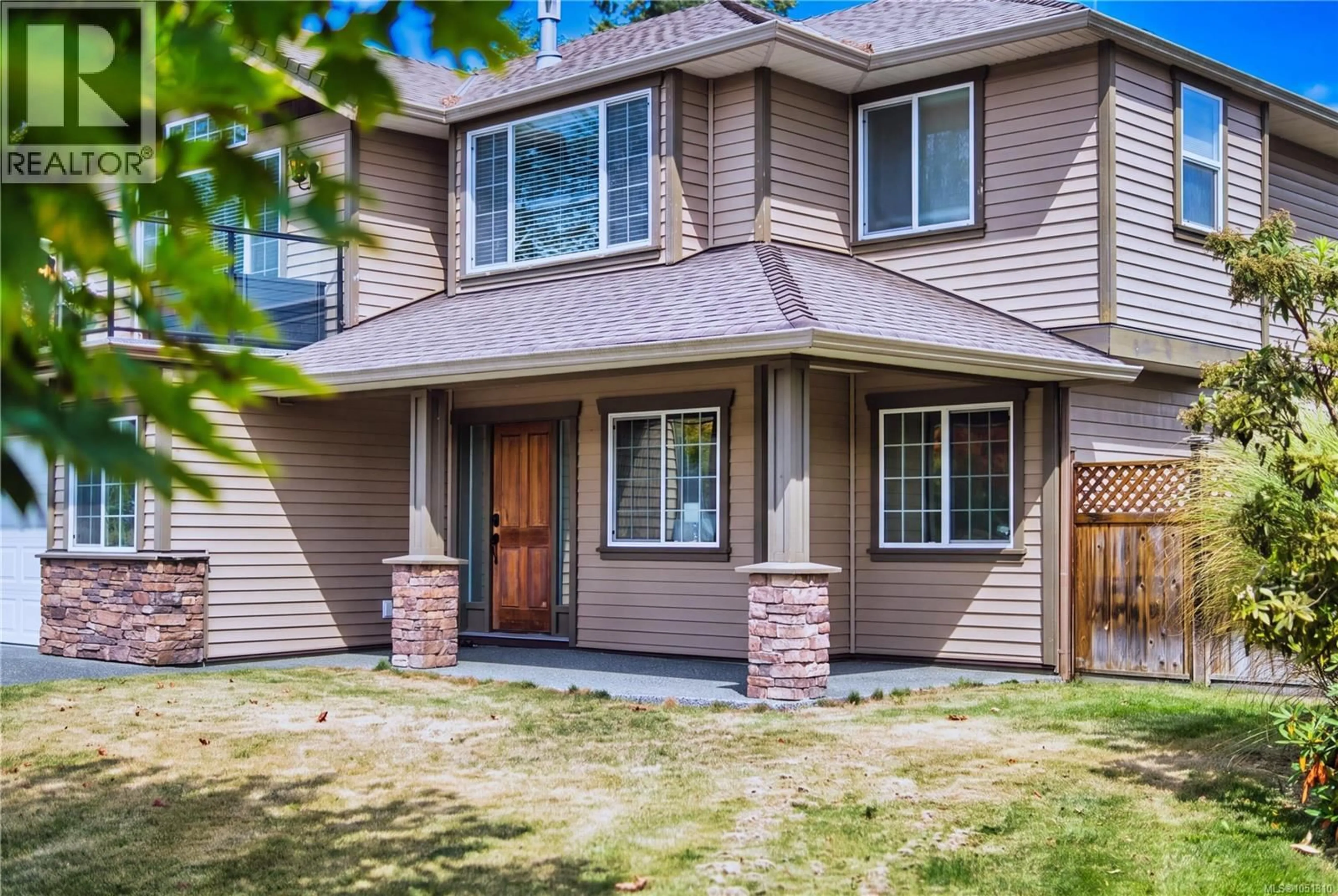 Home with vinyl exterior material, street for 1940 LEGACY PLACE, Nanaimo British Columbia V9X1M2
