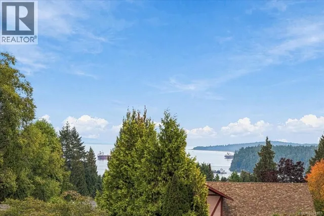 3005 PERSIMMON PLACE, Nanaimo 2