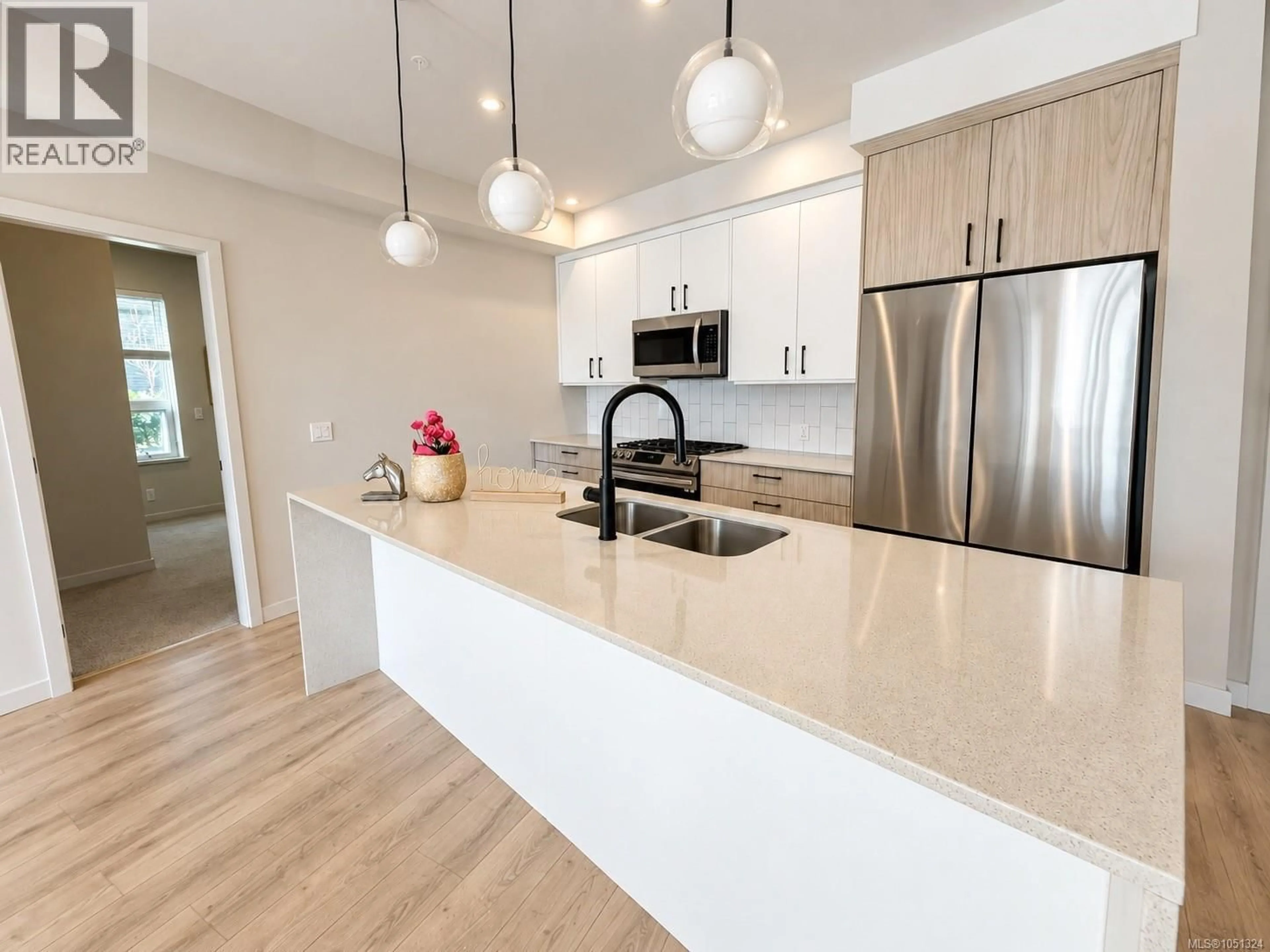 Open concept kitchen, unknown for 110 - 958 PHAROAH MEWS, Langford British Columbia V9B7A1